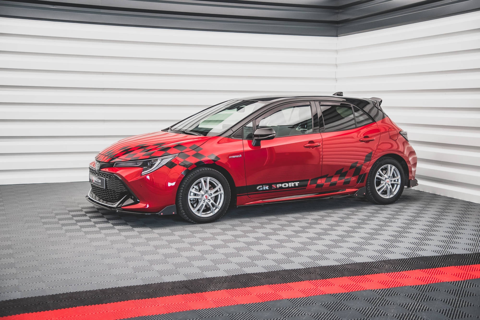 Praguri si flapsuri Toyota Corolla GR Sport Hatchback XII 2019- v5 - Maxton Design