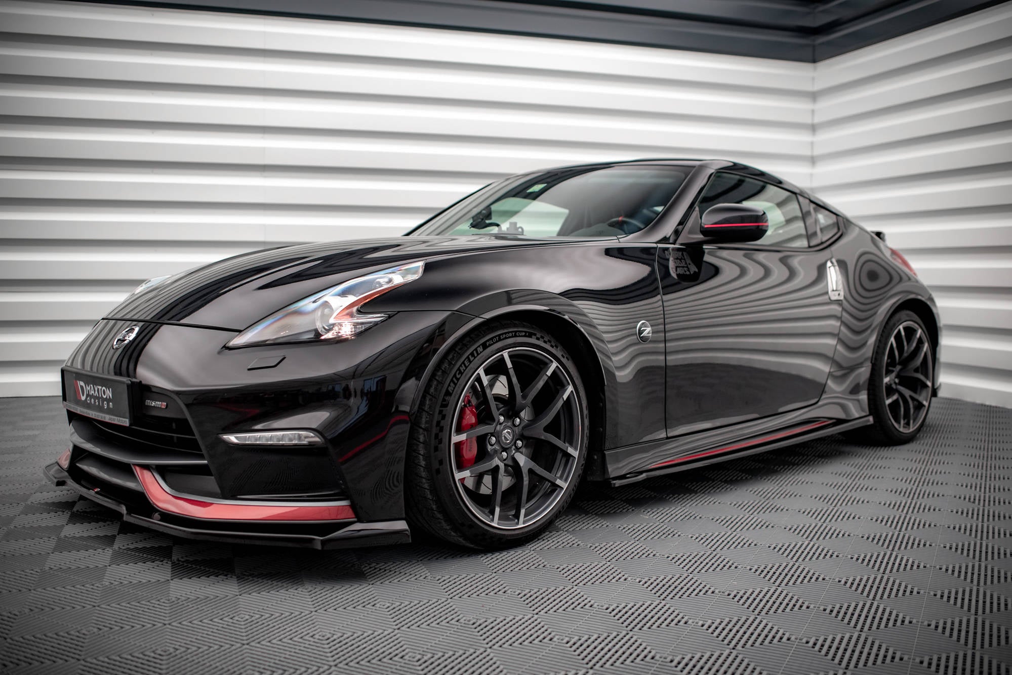 Praguri Nissan 370Z Nismo Facelift 2014-2020 v1 - Maxton Design