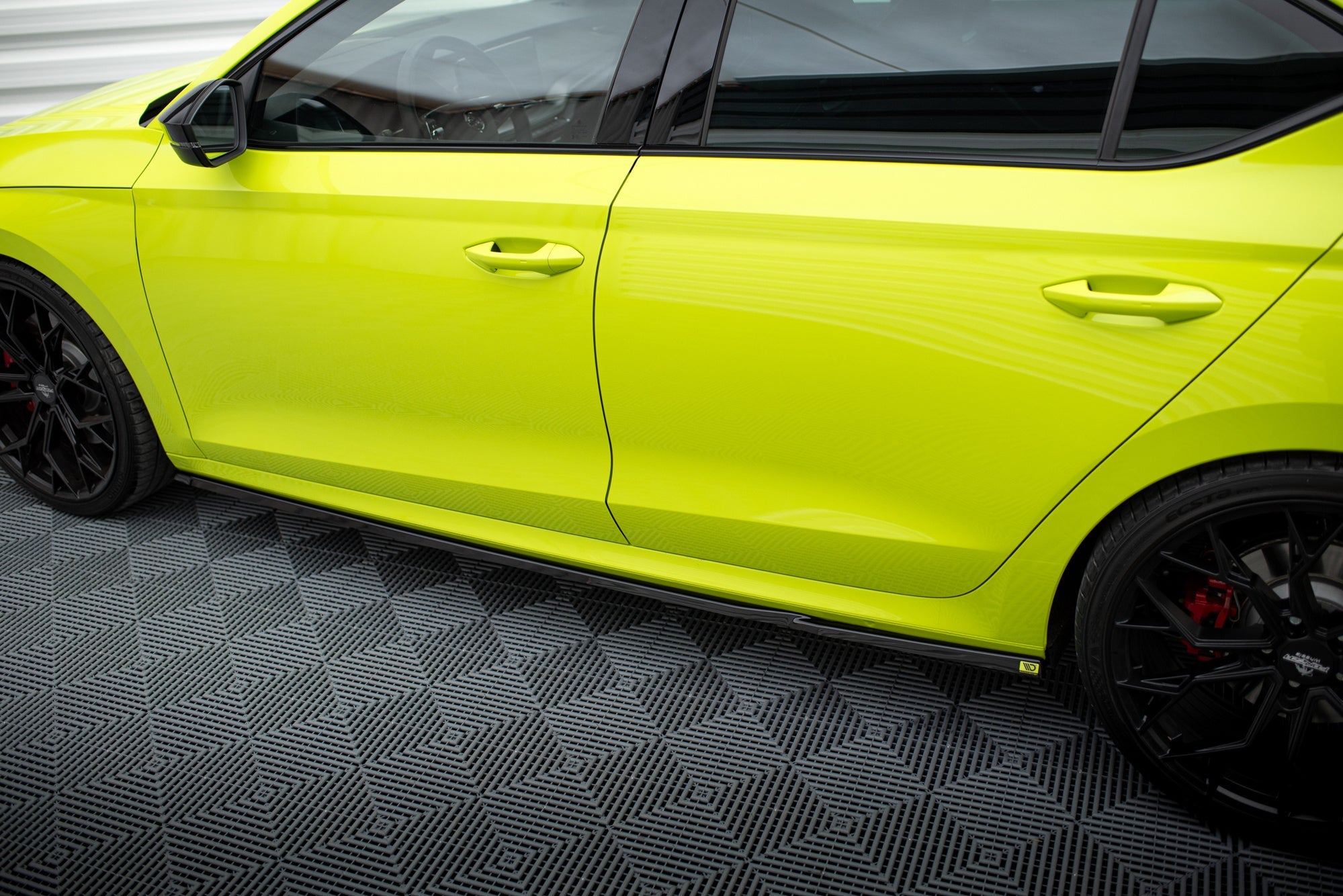 Praguri Skoda Octavia RS Mk4 2020- v8 - Maxton Design