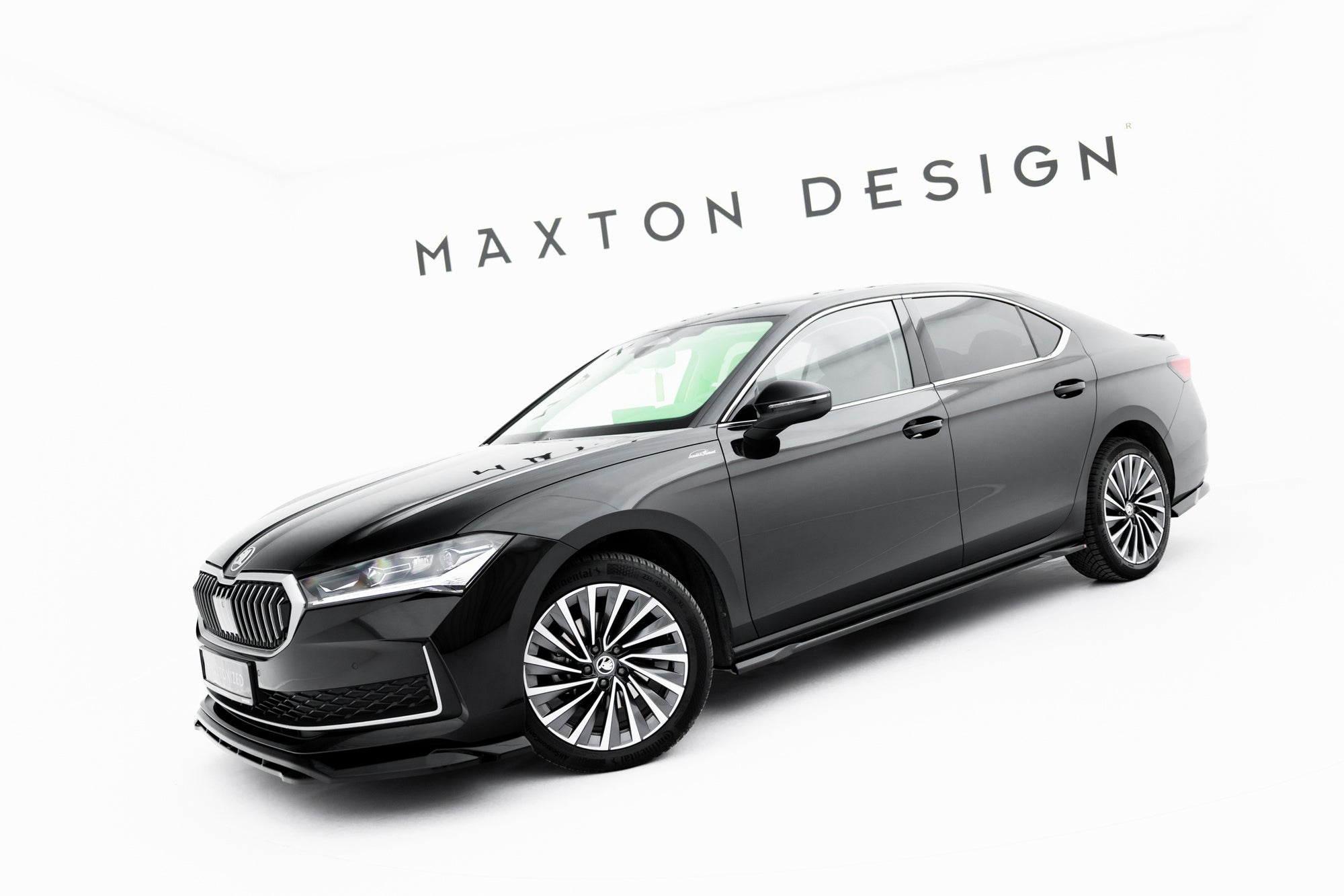 Praguri Skoda Superb Mk4 2024- v1 - Maxton Design