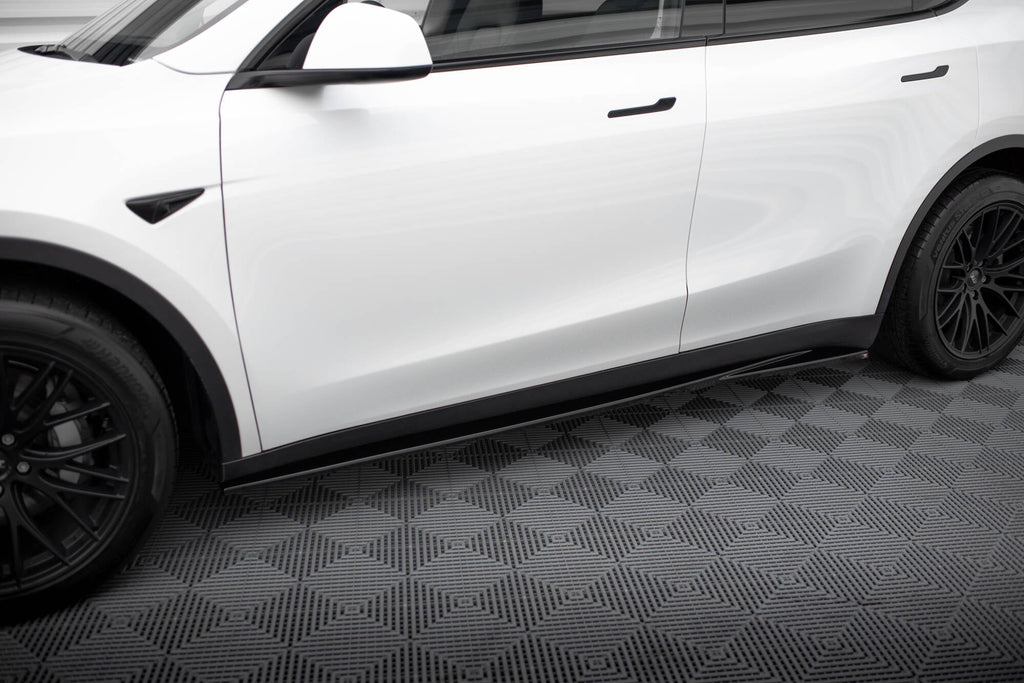 Praguri Tesla Model Y 2020- v1 - Maxton Design