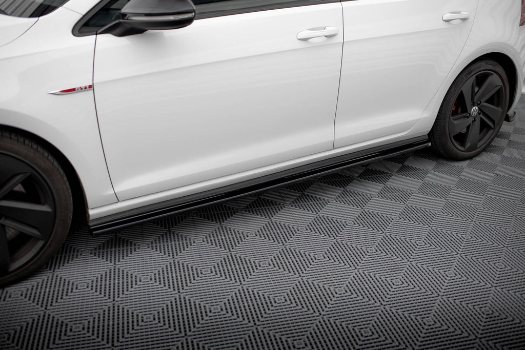 Praguri Volkswagen Golf 7 GTI 2012- v2 - Maxton Design