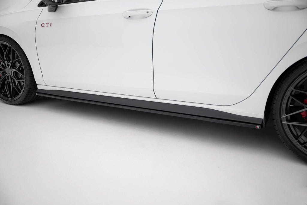 Praguri Volkswagen Golf 8 GTI 2020- v3 - Maxton Design