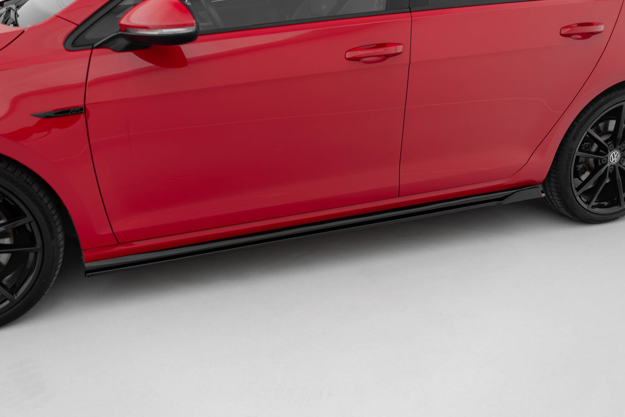 Praguri Volkswagen Golf 7 R Facelift 2017- v7 - Maxton Design