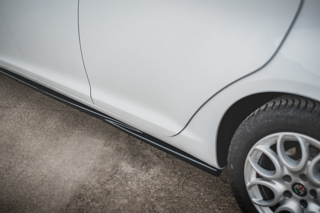 Praguri Alfa Romeo Giulietta Facelift 2016-2020 v2 - Maxton Design