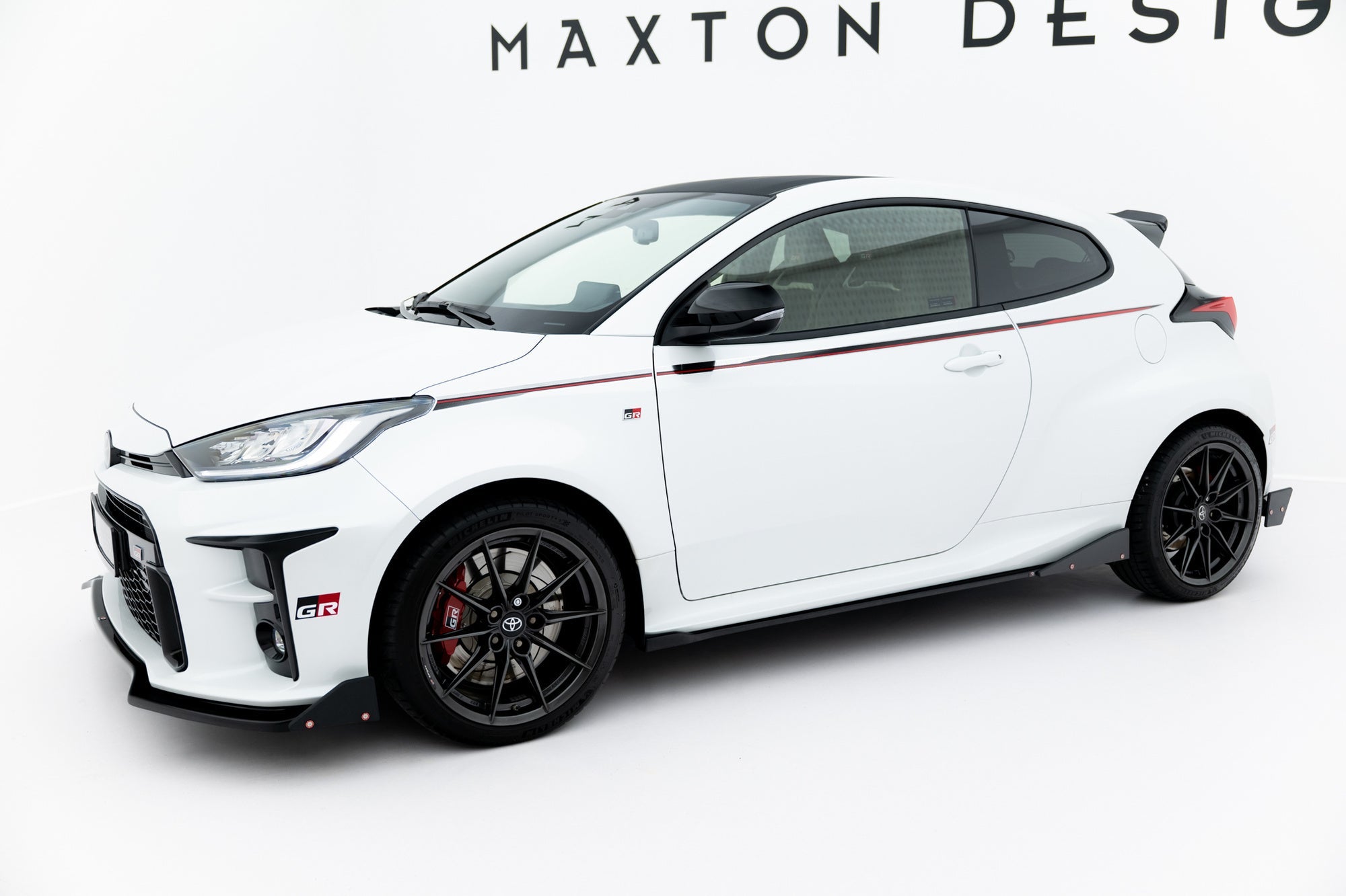 Praguri si flapsuri Toyota GR Yaris Mk4 2020- v2 - Maxton Design