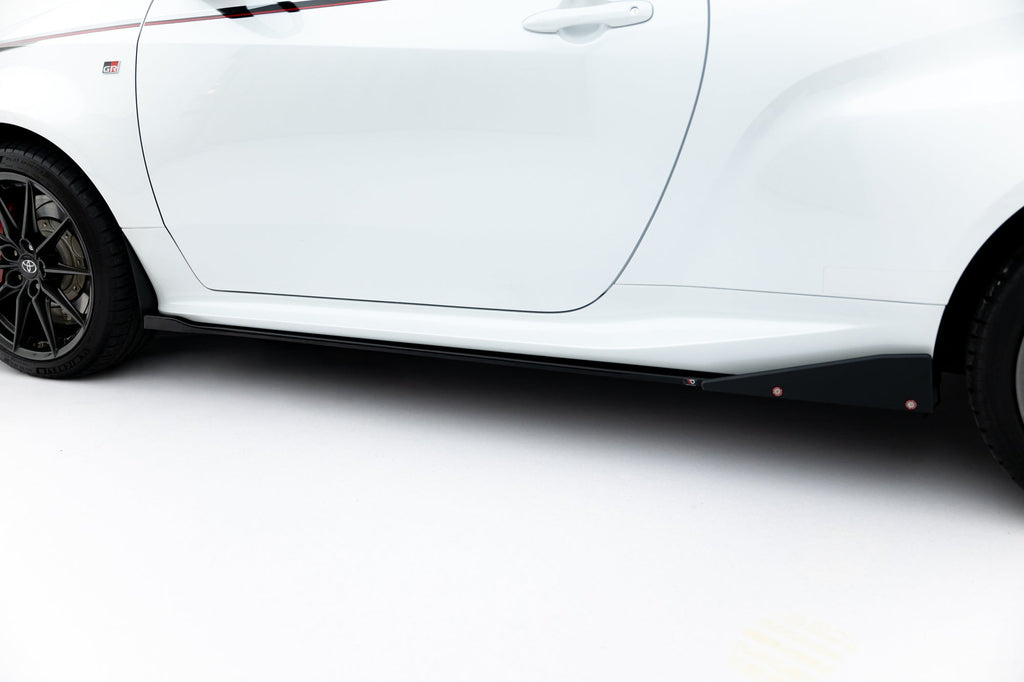 Praguri si flapsuri Toyota GR Yaris Mk4 2020- v2 - Maxton Design