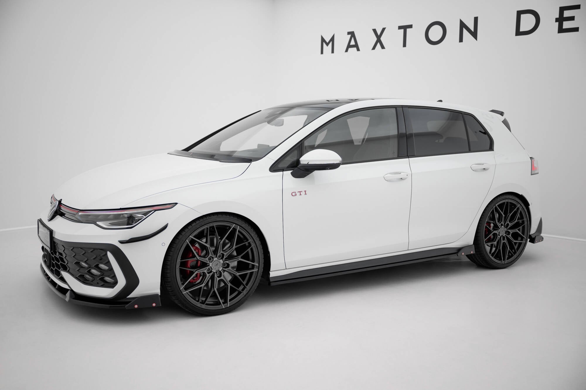 Praguri si flapsuri Volkswagen Golf 8 GTI / GTI Clubsport 2020- v5 - Maxton Design
