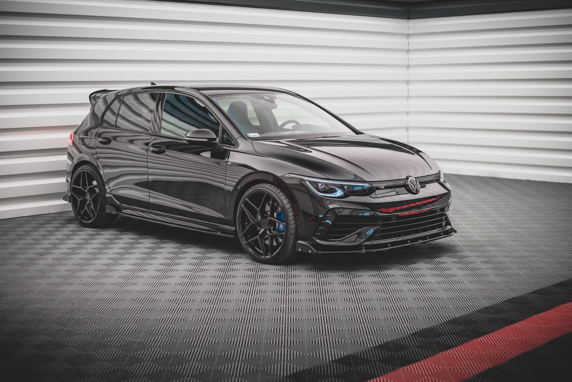 Praguri si flapsuri Volkswagen Golf R Mk8 2020- v11 - Maxton Design