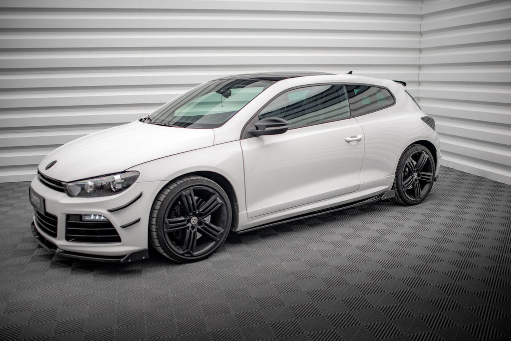 Praguri si flapsuri Volkswagen Scirocco R Mk3 2008-2014 v7 - Maxton Design