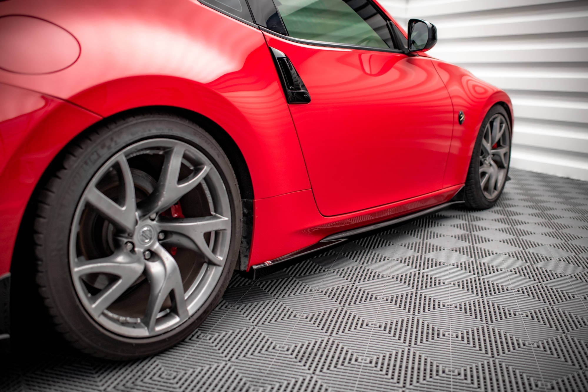 Praguri Nissan 370Z Facelift 2012-2020 v2 - Maxton Design