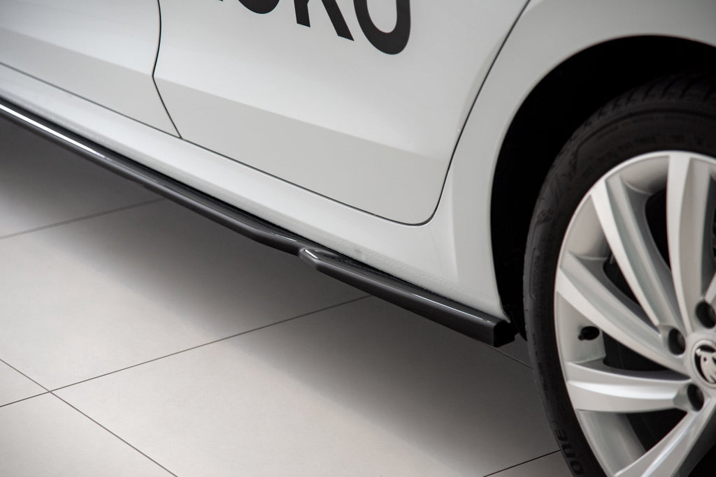 Praguri Skoda Octavia Mk4 2019- v2 - Maxton Design