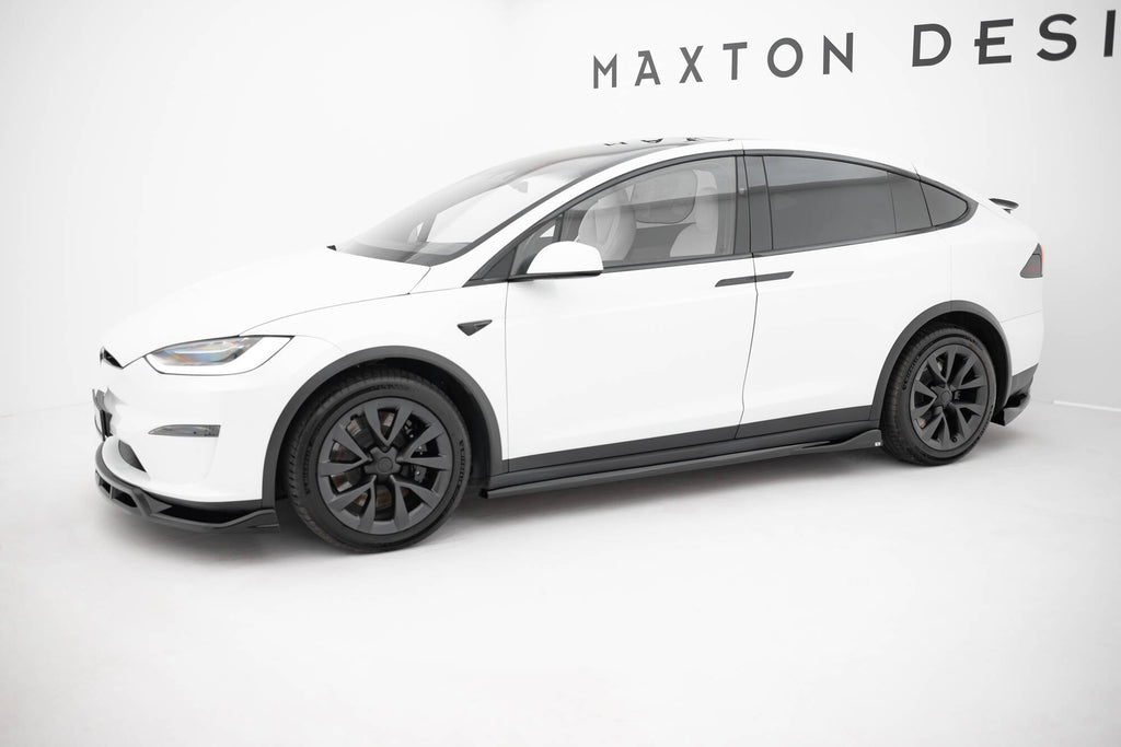 Praguri Tesla Model X Mk1 Facelift 2021- v4 - Maxton Design