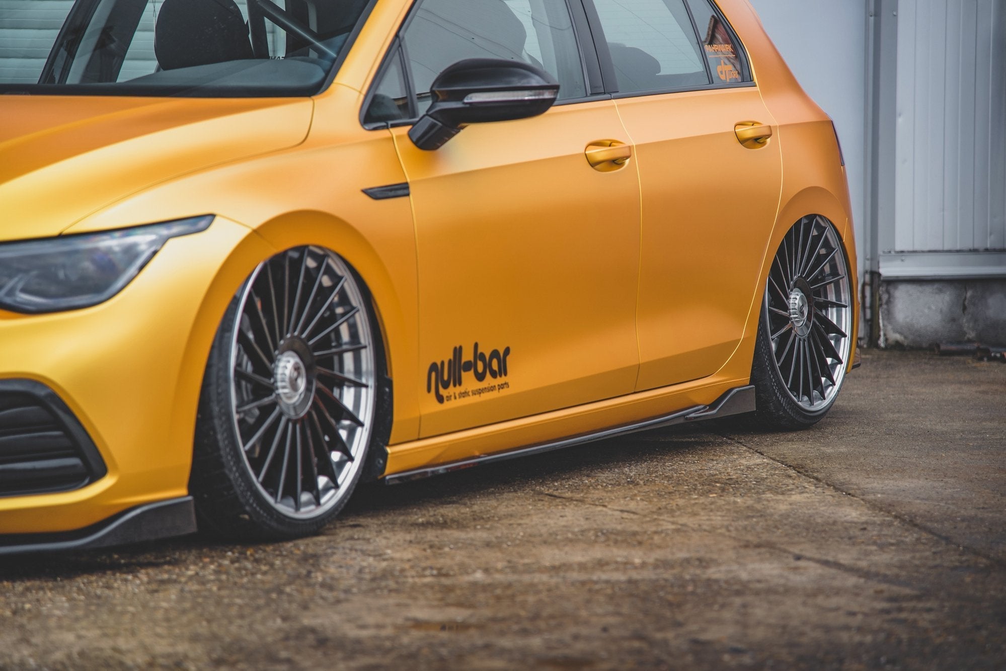 Praguri Volkswagen Golf 8 2019- v1 - Maxton Design