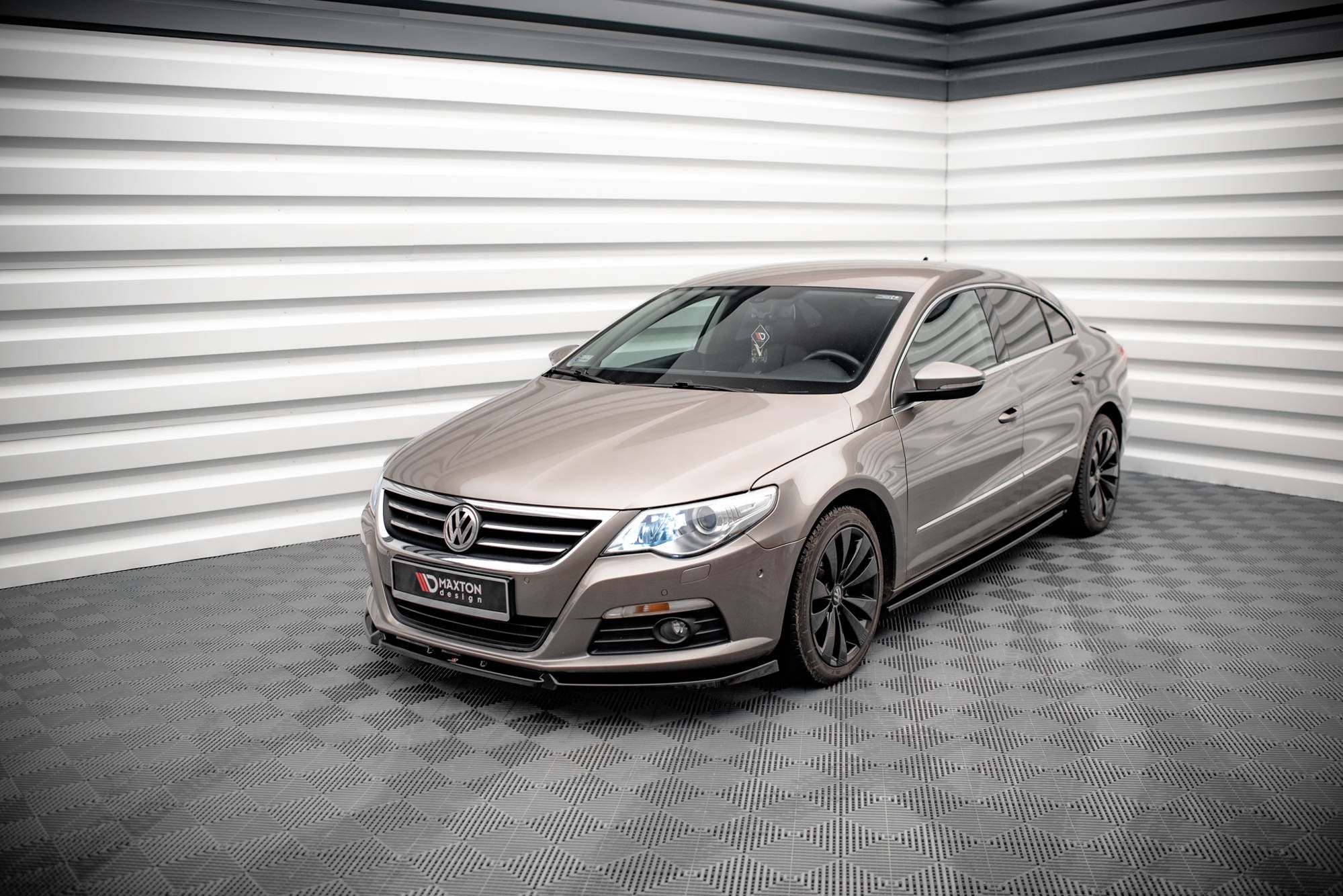 Praguri Volkswagen Passat CC 2008-2012 v3 - Maxton Design