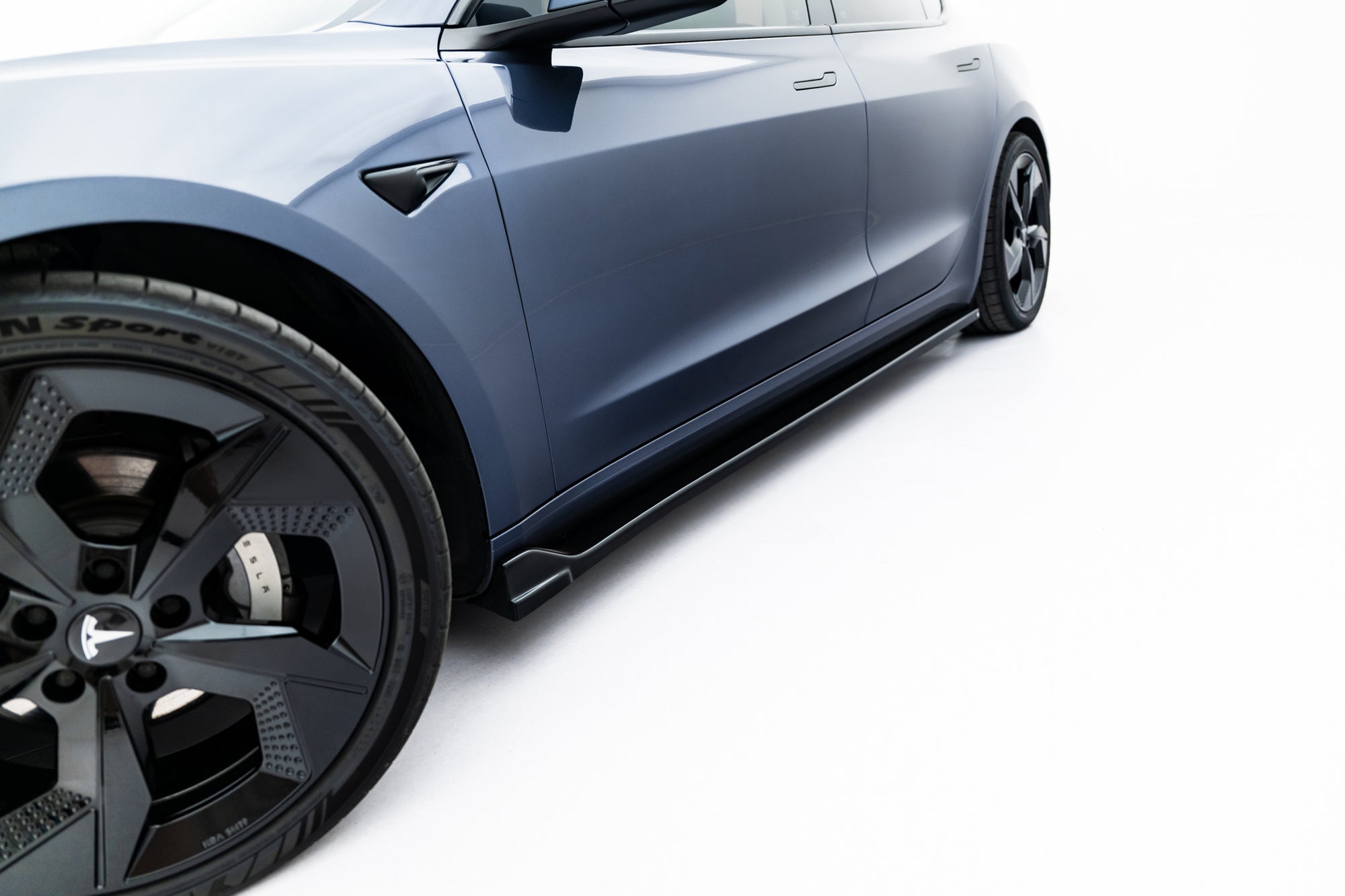 Praguri Tesla Model 3 2017- v2 - Maxton Design