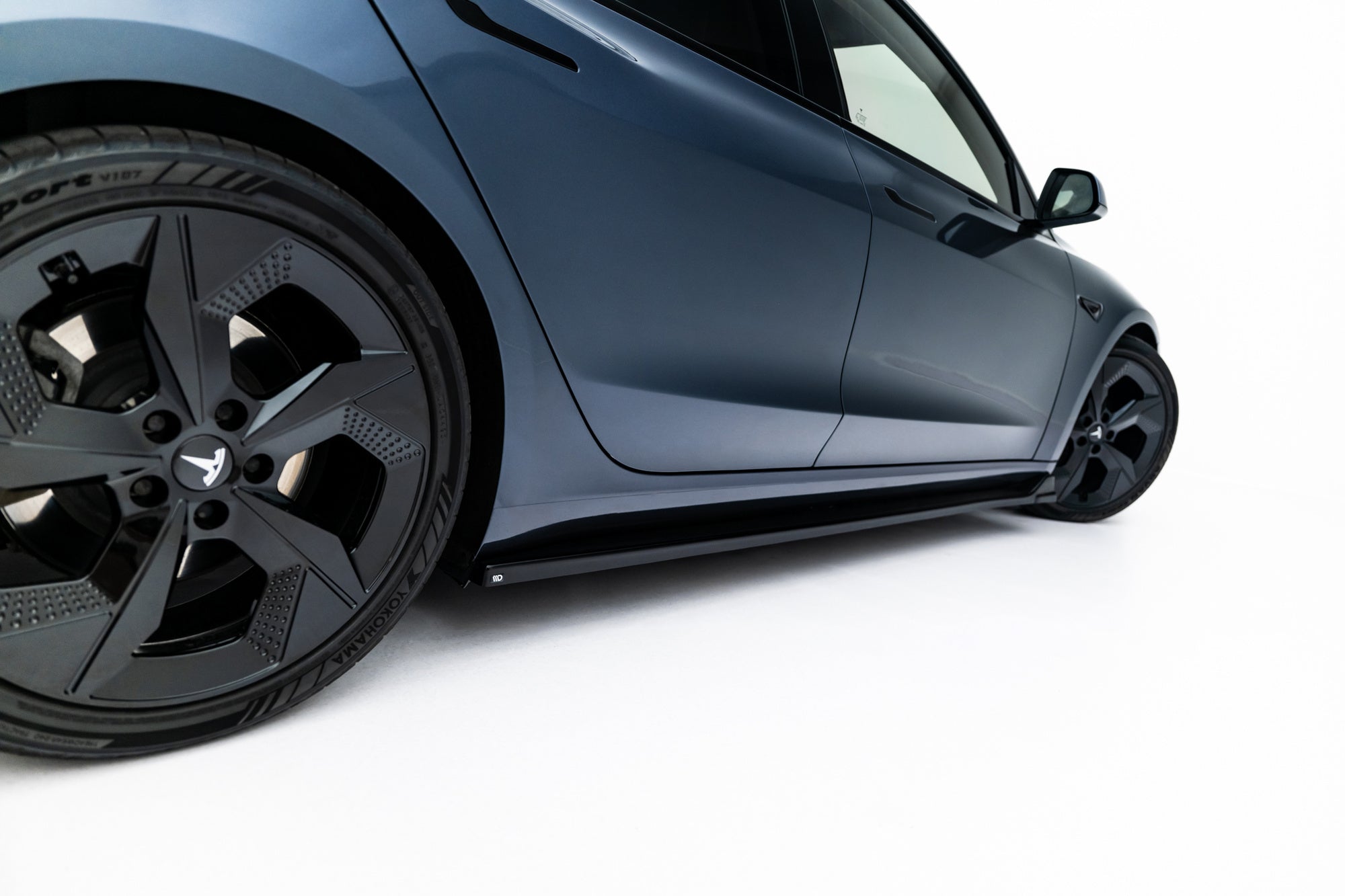 Praguri Tesla Model 3 2017- v2 - Maxton Design