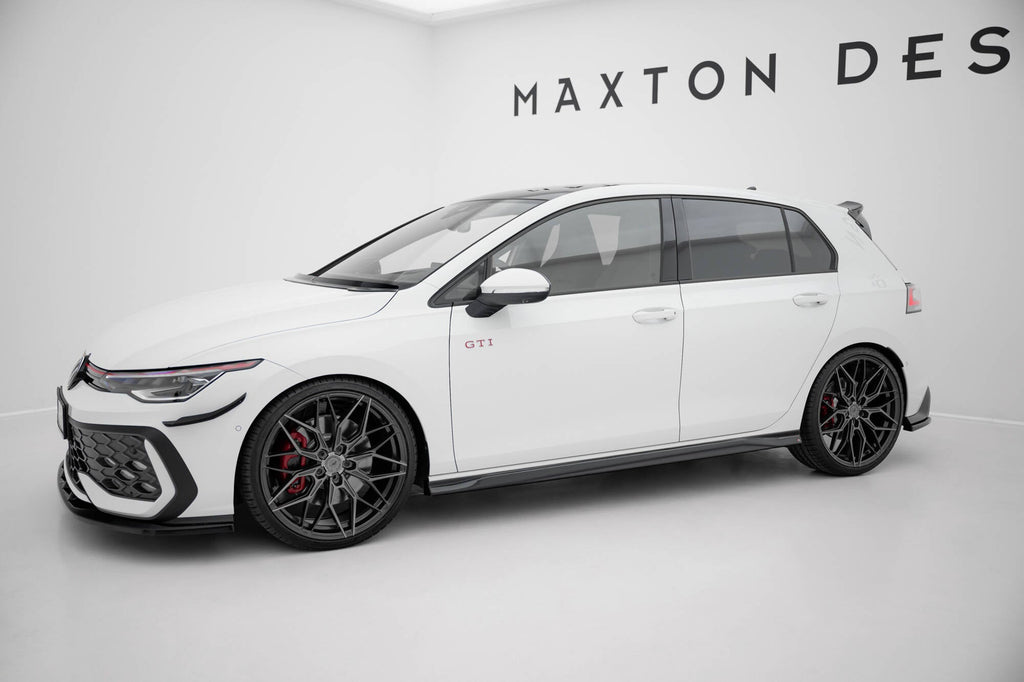 Praguri Volkswagen Golf 8 GTI 2020- v4 - Maxton Design