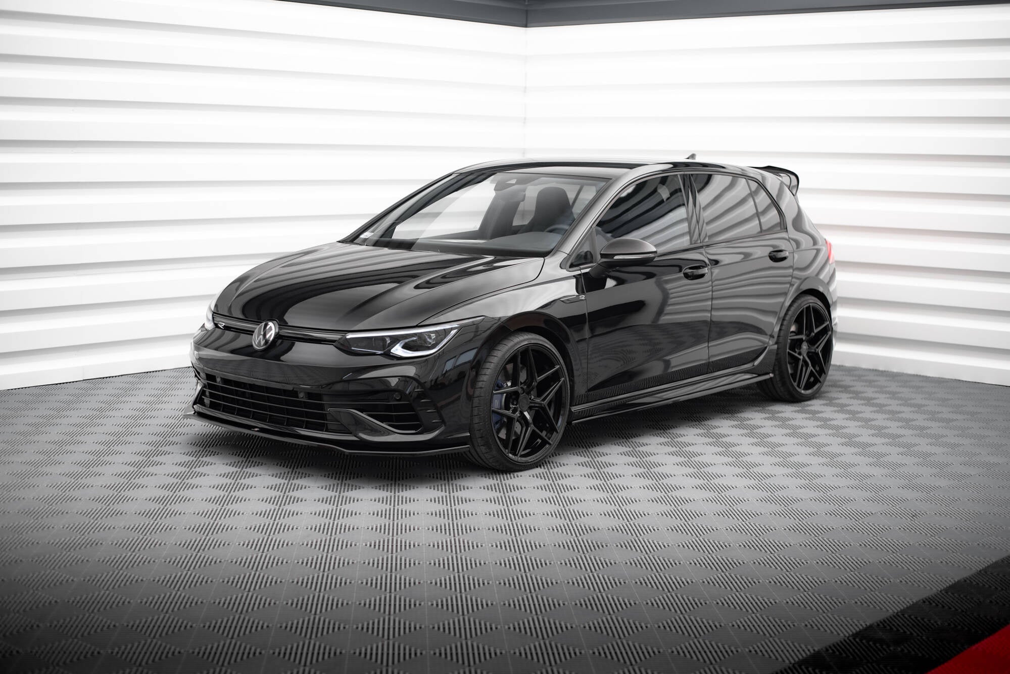 Praguri Volkswagen Golf R Mk8 2020- v13 - Maxton Design