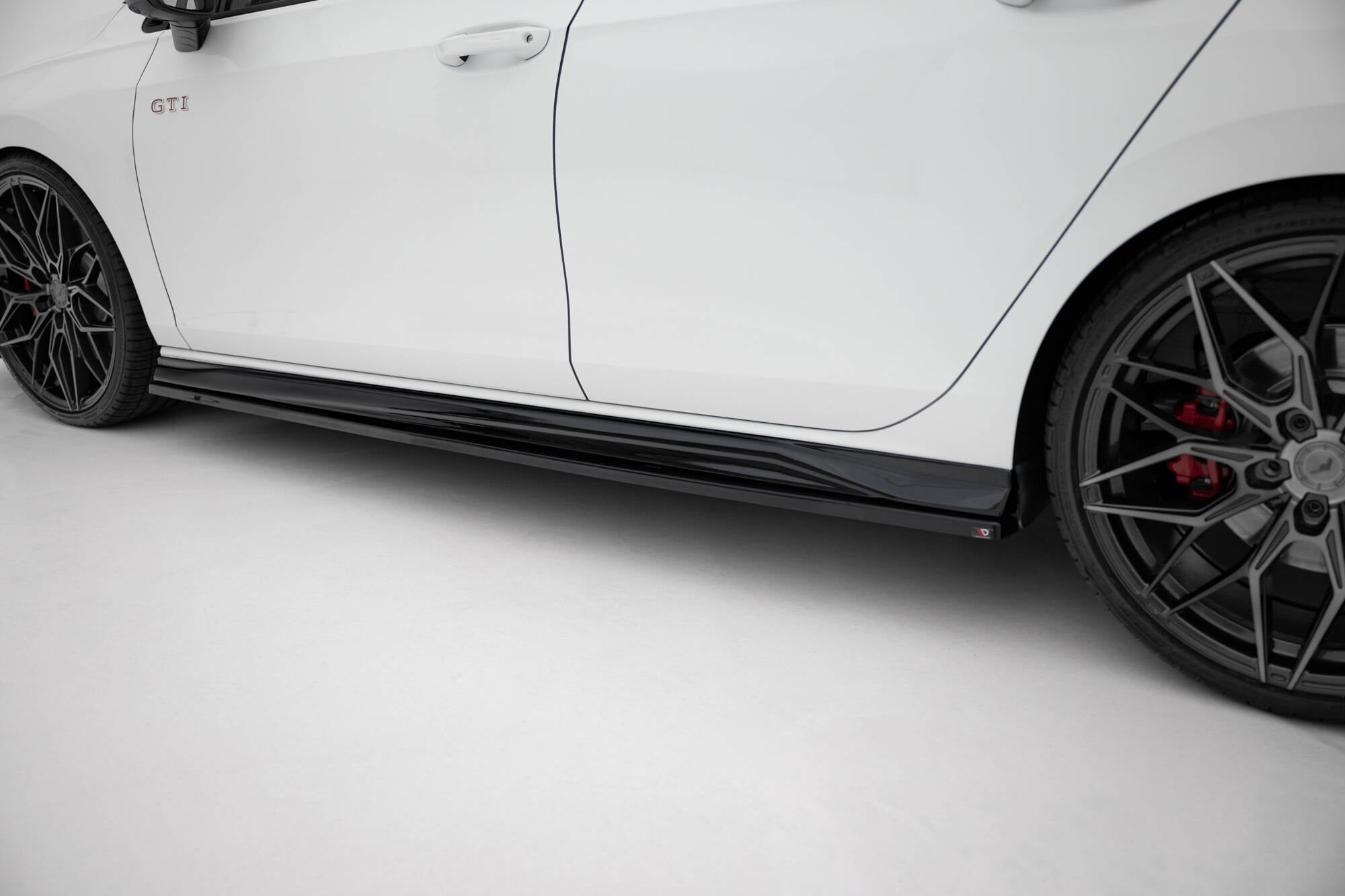 Praguri Volkswagen Golf GTI GTI Clubsport R-Line Mk8 2020- v14 - Maxton Design
