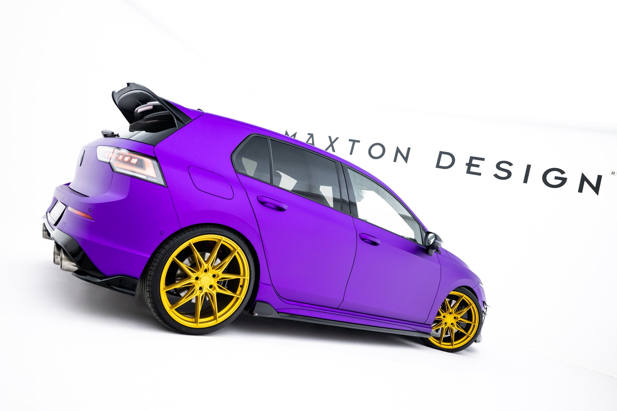 Praguri Volkswagen Golf R Mk8 / Mk8 Facelift 2019- v18 - Maxton Design