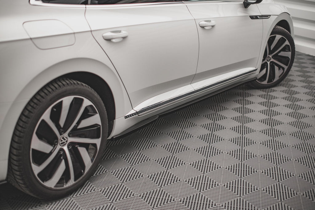 Praguri Volkswagen Arteon R R-Line Facelift 2020- v5 - Maxton Design