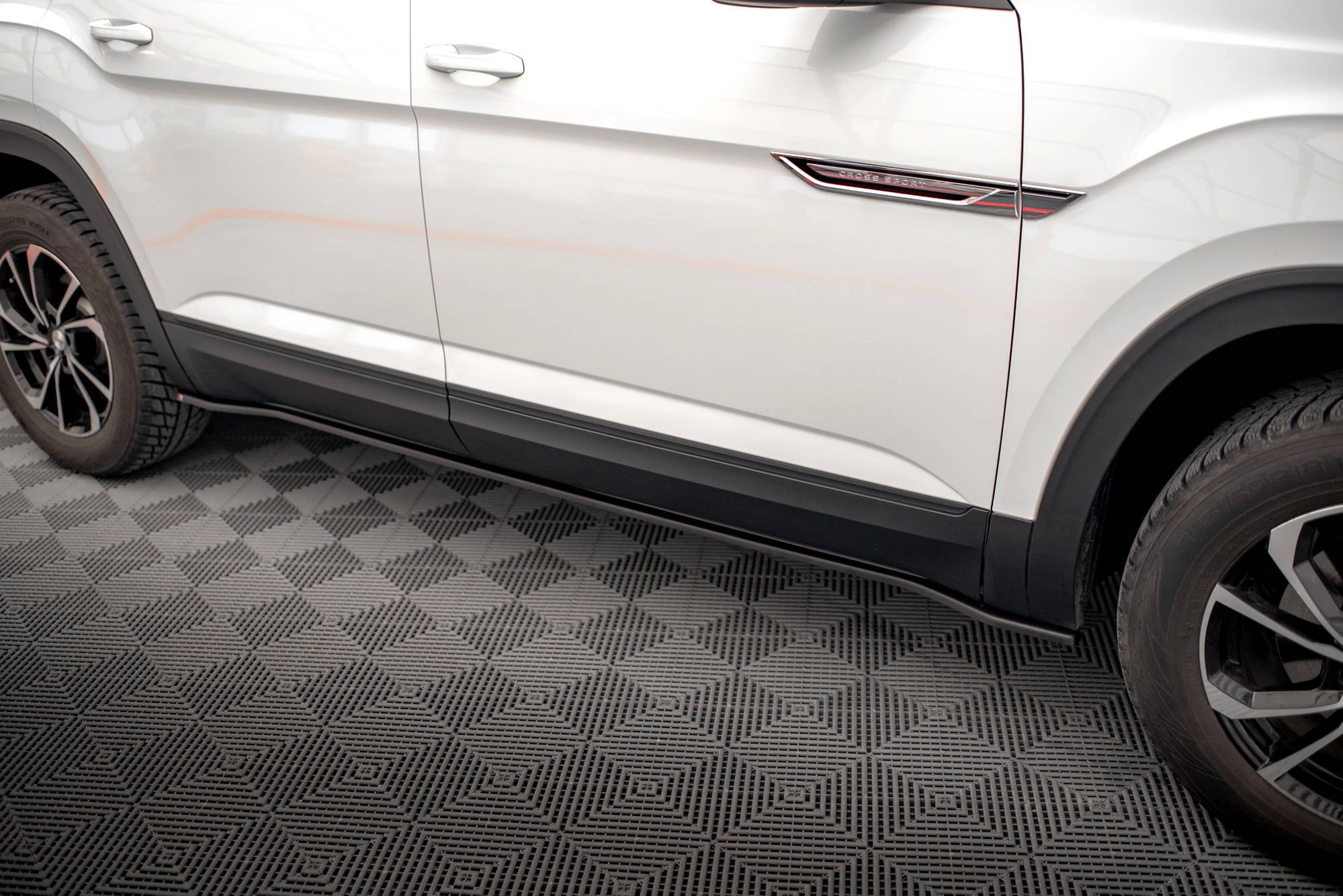 Praguri Volkswagen Atlas Cross Sport 2020- v1 - Maxton Design