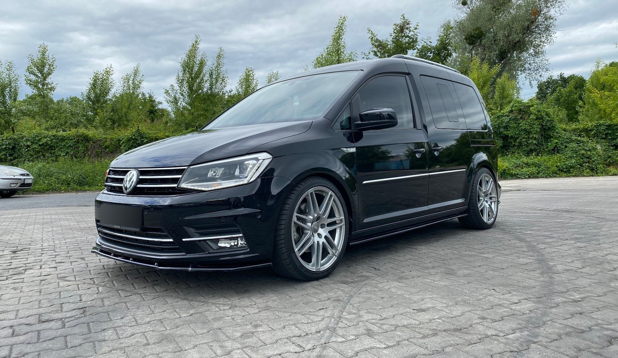 Praguri Volkswagen Caddy Mk4 2015-2020 v1 - Maxton Design