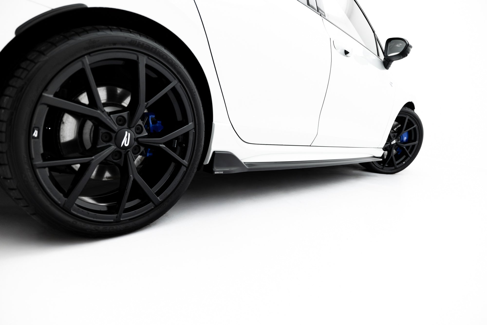 Praguri Volkswagen Golf R Variant Mk8 / Mk8 Facelift 2020- v21 - Maxton Design
