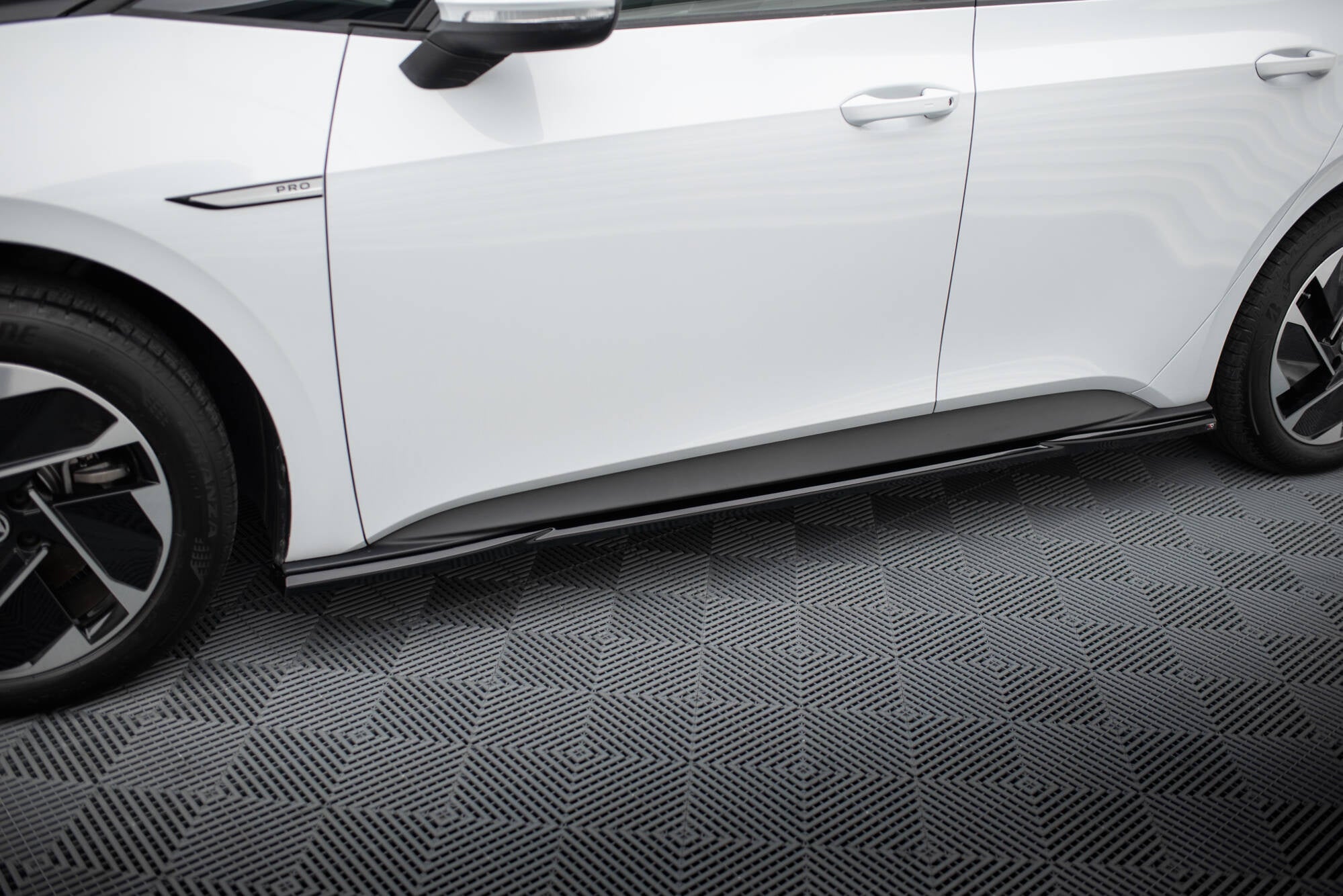 Praguri Volkswagen ID.3 Mk1 2019-2023 v1 - Maxton Design