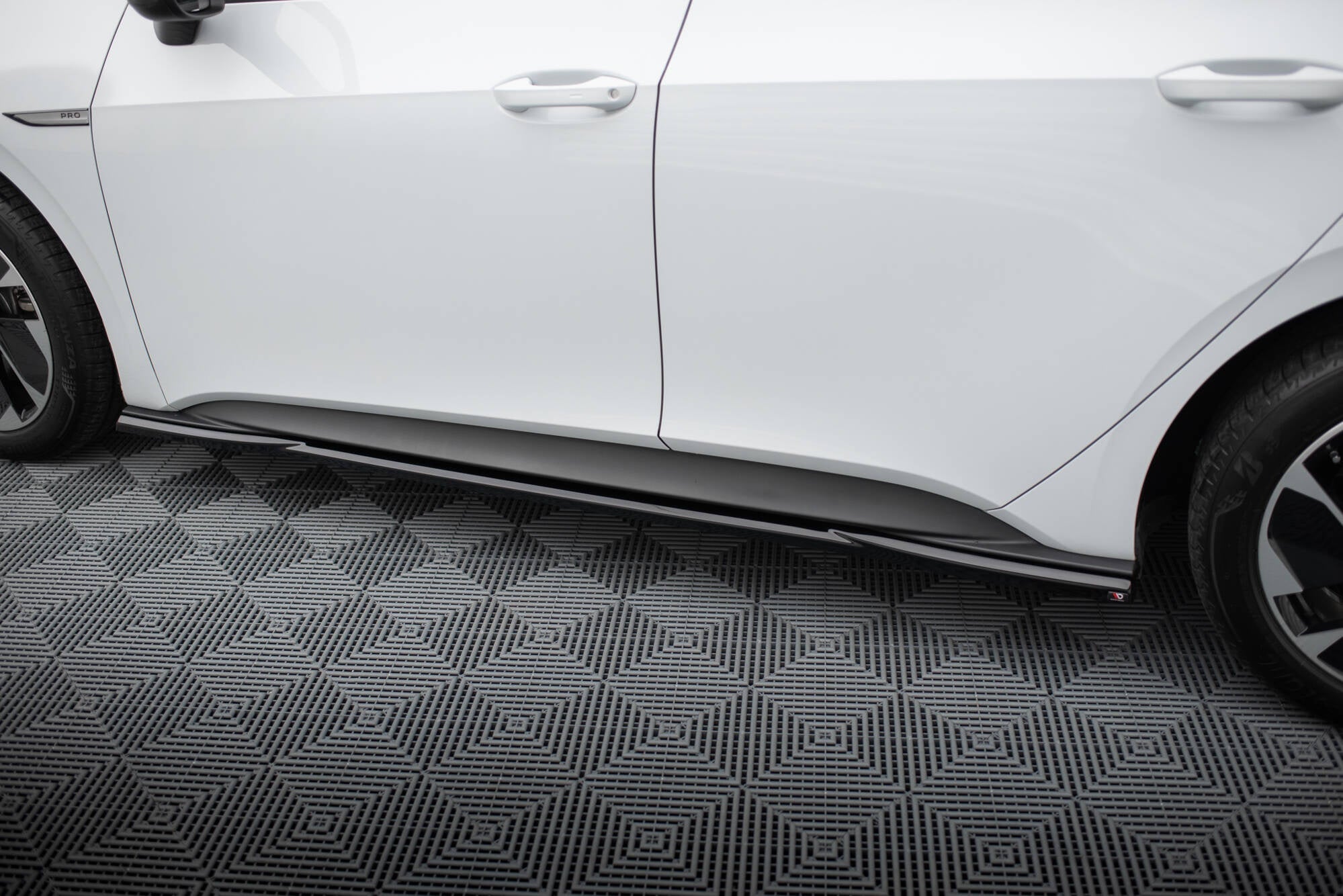 Praguri Volkswagen ID.3 Mk1 2019-2023 v1 - Maxton Design
