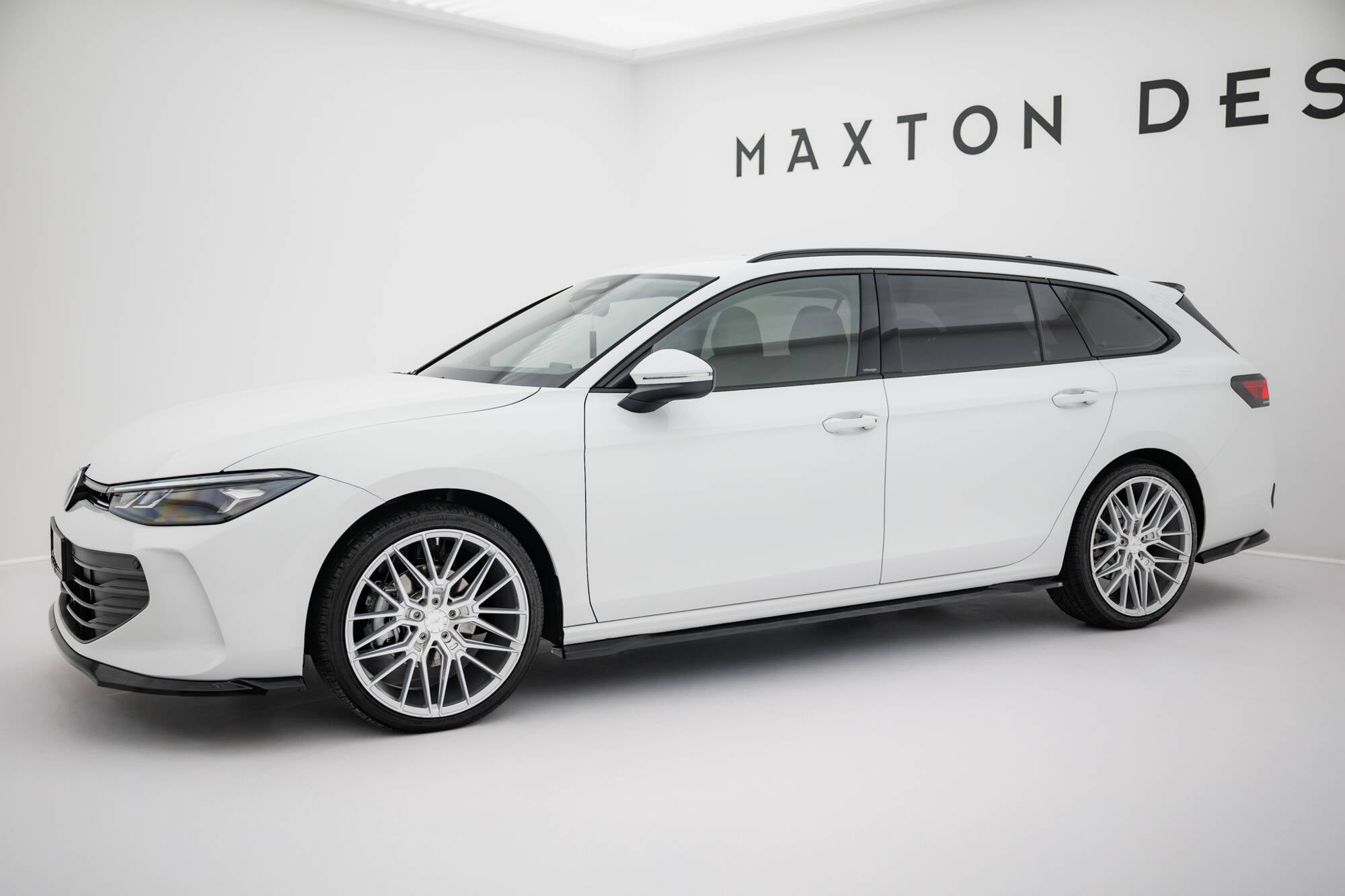 Praguri Volkswagen Passat B9 2024- v1 - Maxton Design