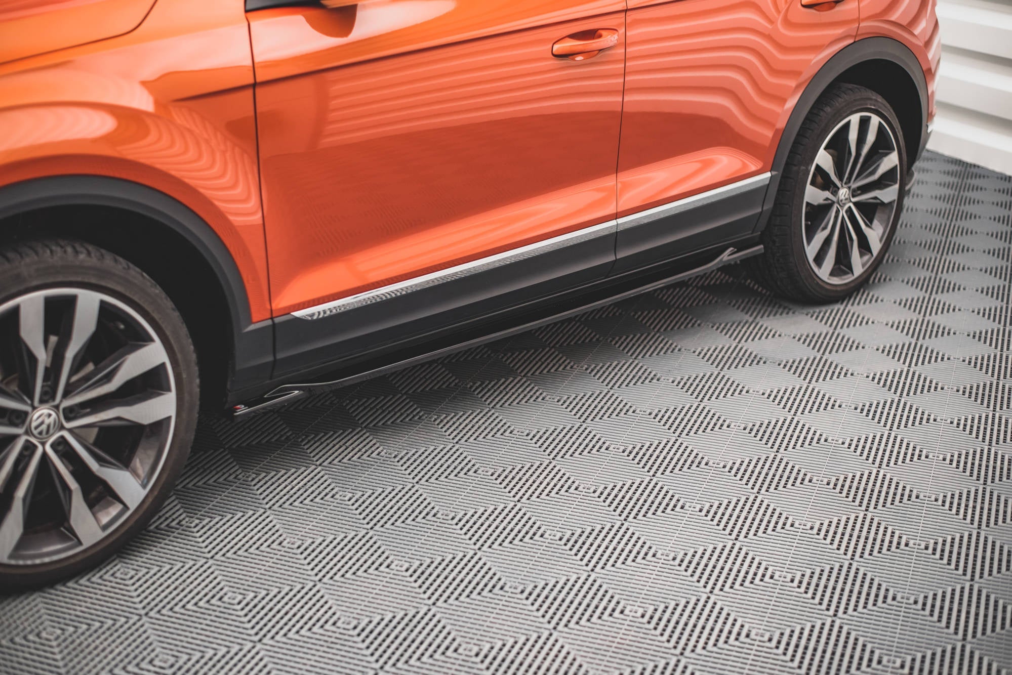 Praguri Volkswagen T-Roc Mk1 2017- v1 - Maxton Design