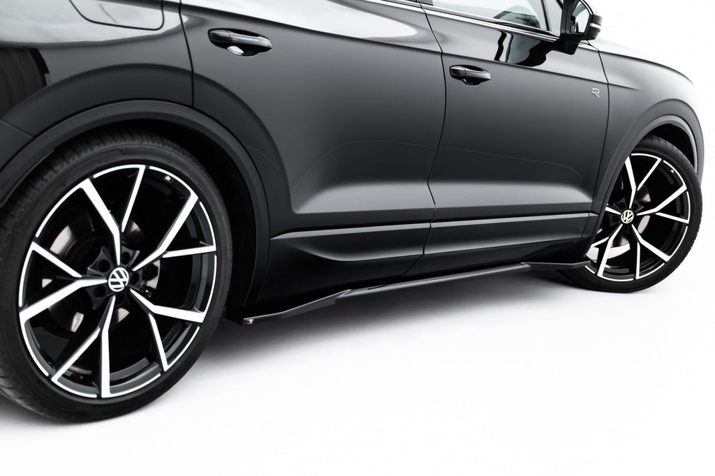 Praguri Volkswagen Touareg R-Line Mk3 Facelift 2023- v3 - Maxton Design
