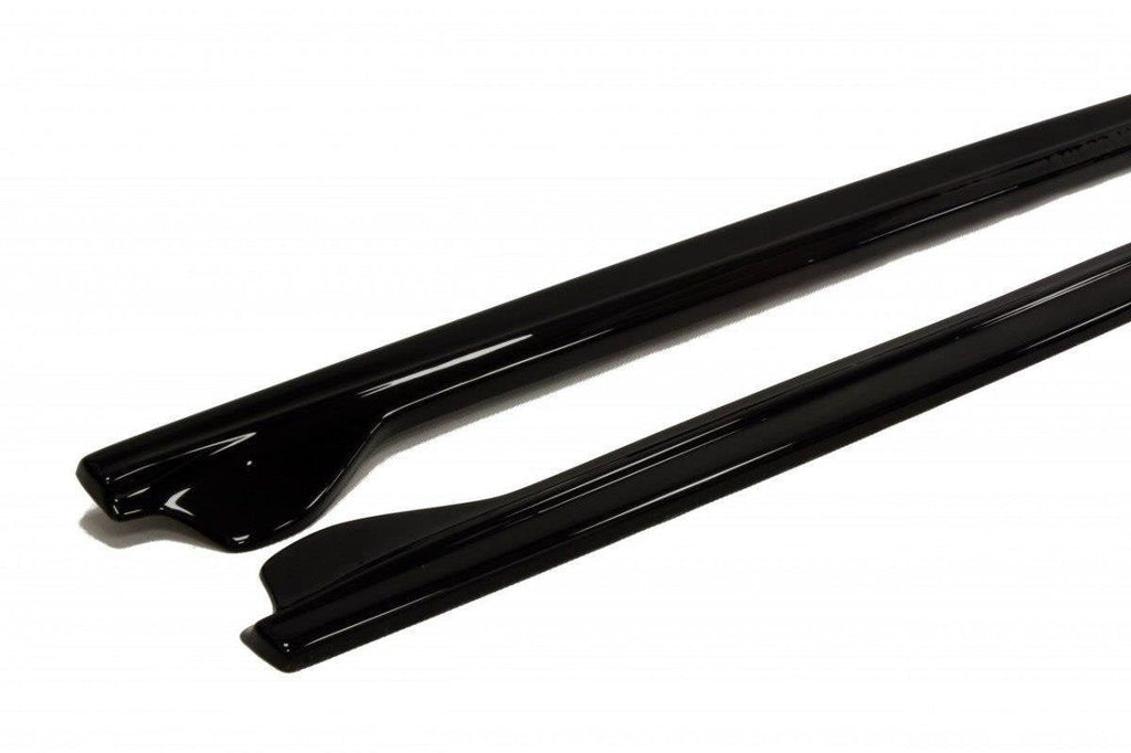 Praguri Volkswagen Golf 4 R32 2002-2004 v5 - Maxton Design