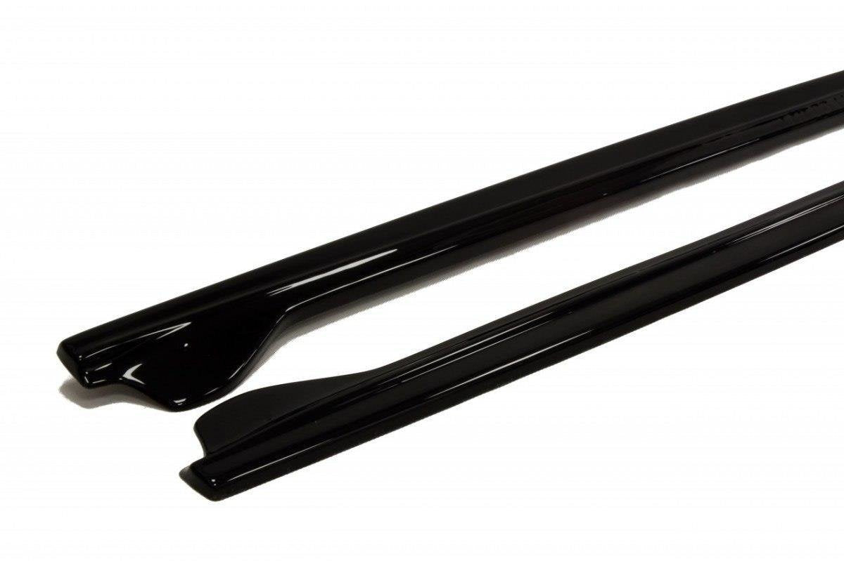 Praguri Volkswagen Golf 4 R32 2002-2004 v5 - Maxton Design
