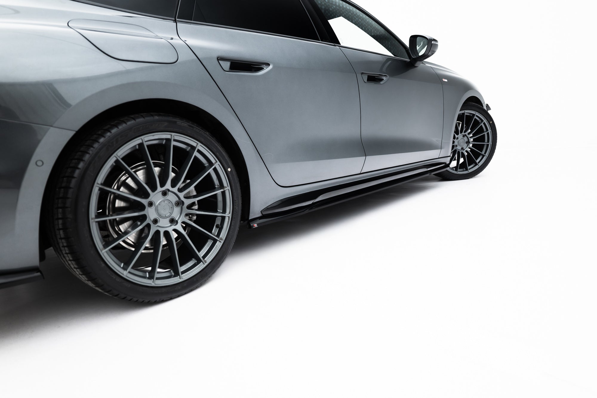 Praguri Audi A5 S-Line S5 Sedan Avant B10 2024- v1 - Maxton Design