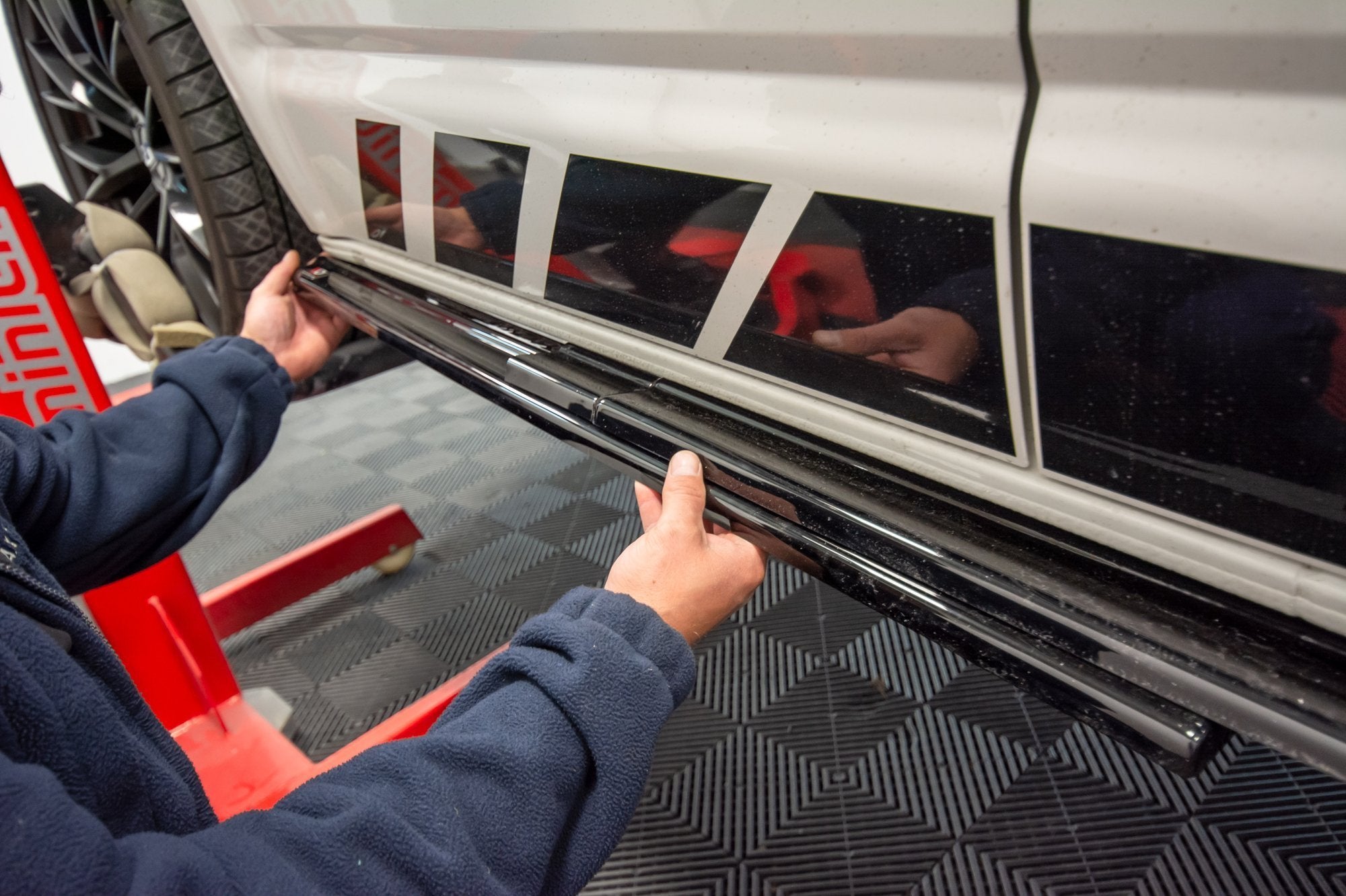 Praguri Volkswagen T6 2015- v2 - Maxton Design