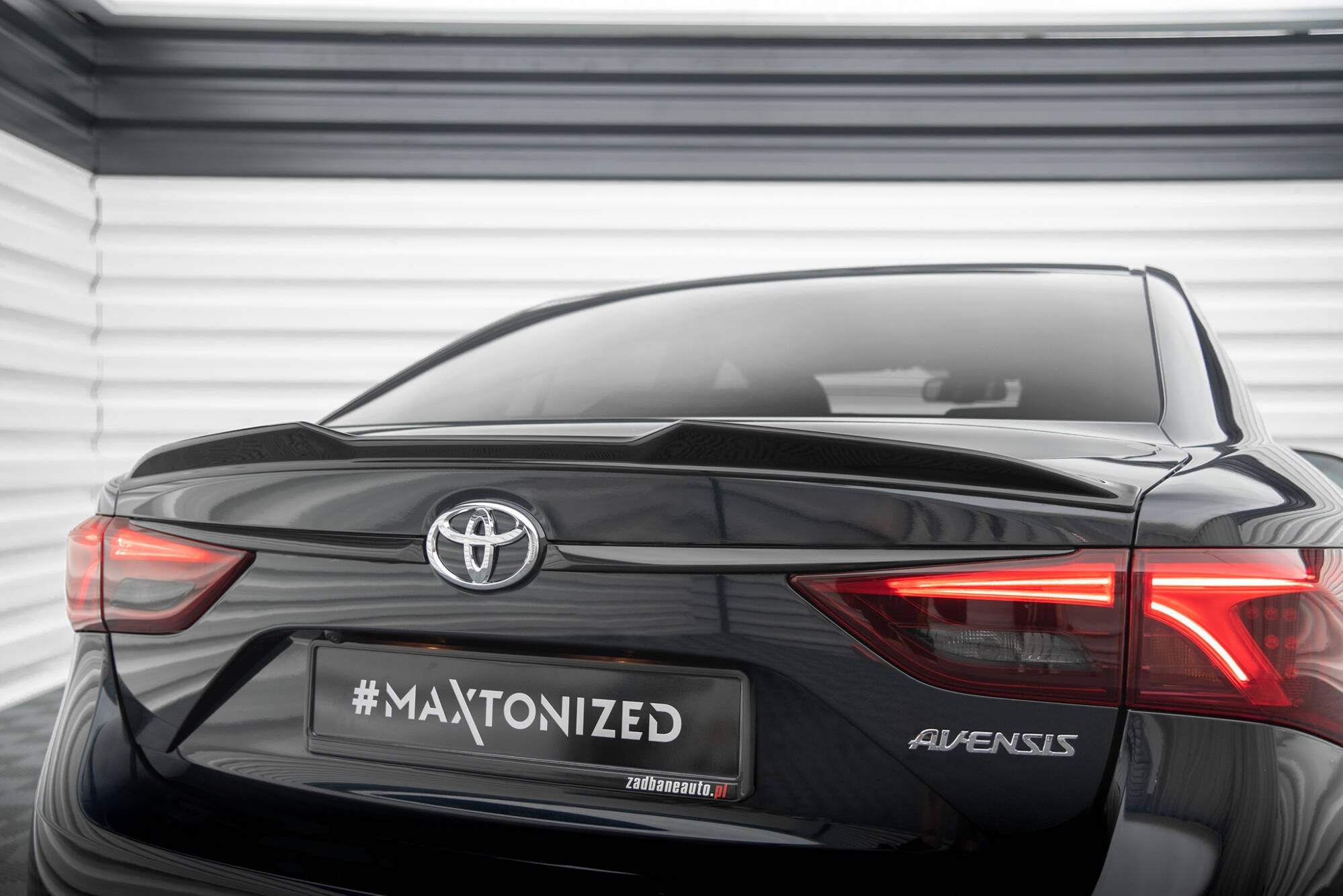 Eleron spoiler cap Toyota Avensis Sedan Mk3 Facelift 2015-2018 v2 - Maxton Design