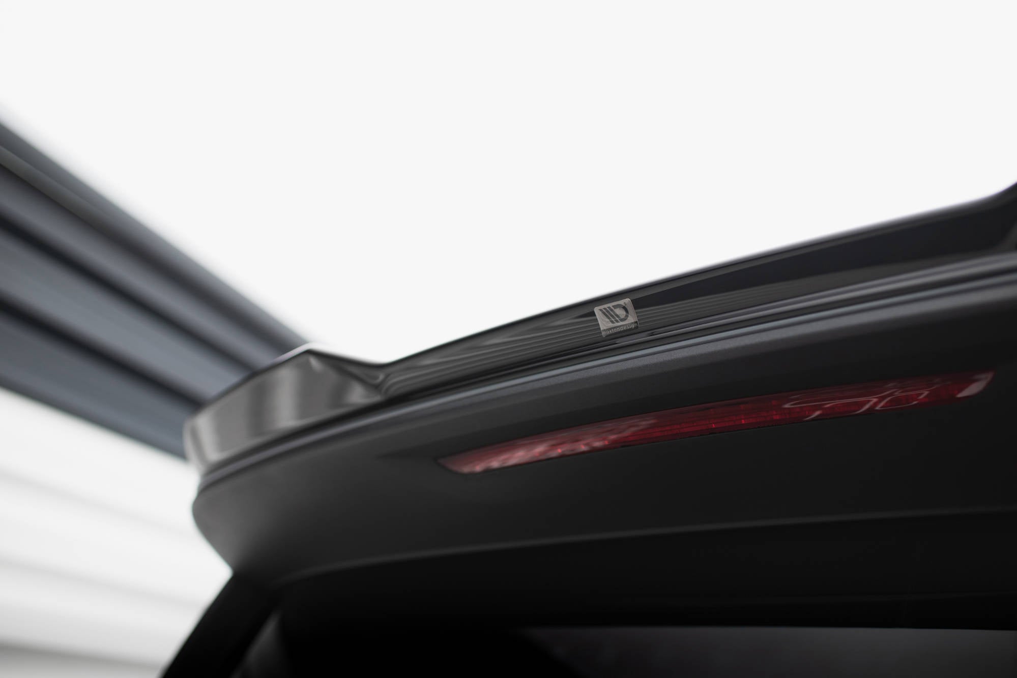 Eleron spoiler cap Volkswagen Multivan T7 2021- v1 - Maxton Design