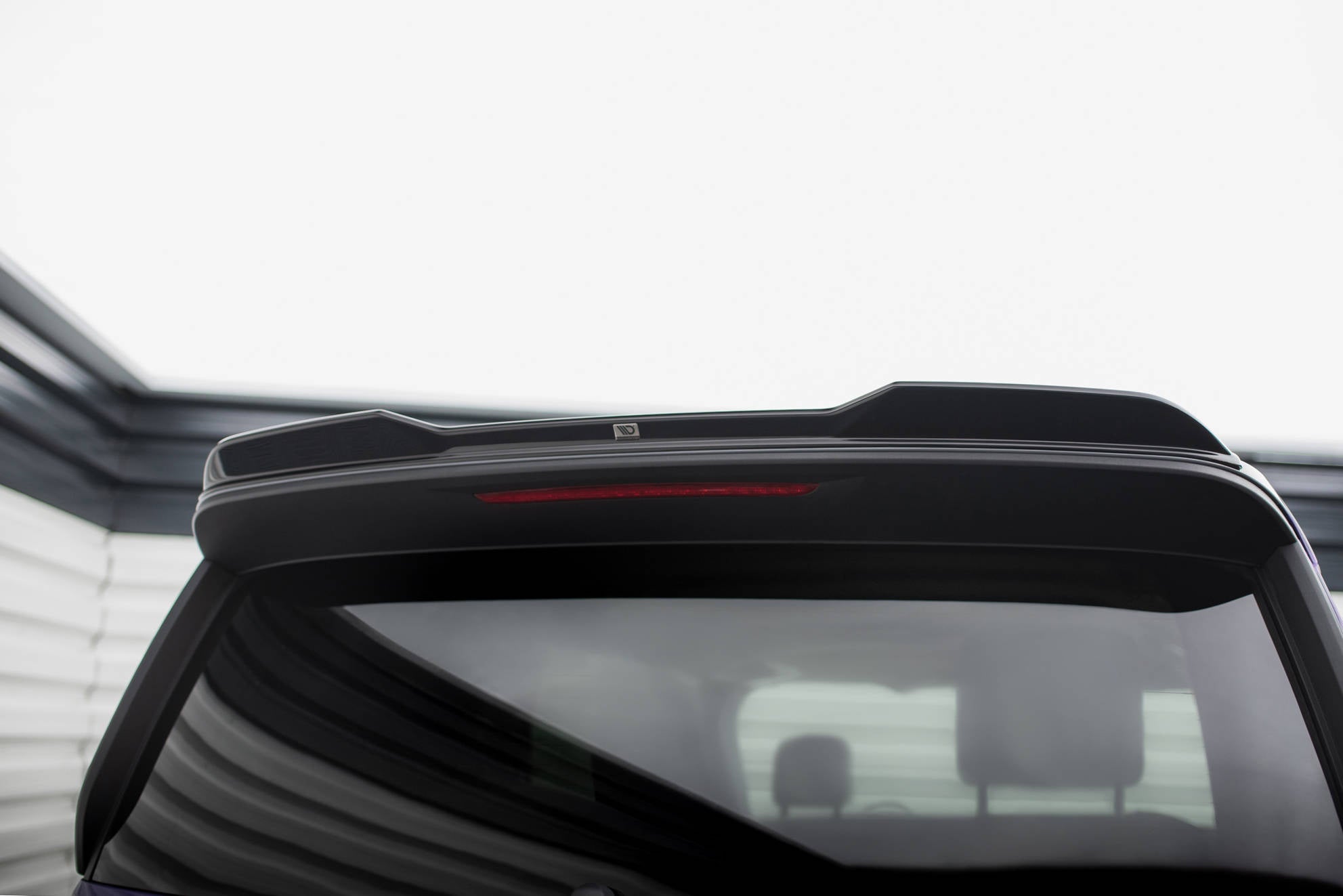 Eleron spoiler cap Volkswagen Multivan T7 2021- v1 - Maxton Design