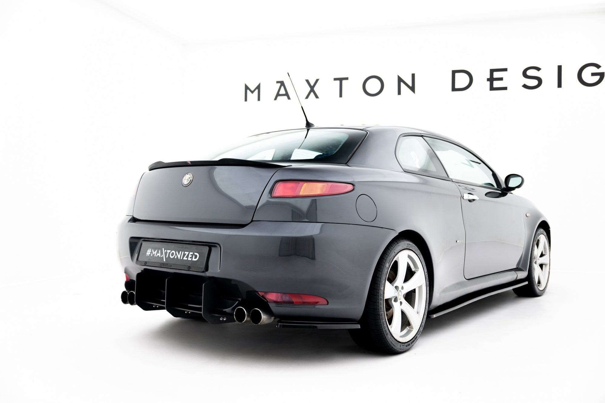 Eleron portbagaj spoiler cap Alfa Romeo GT 2004-2010 v1 - Maxton Design
