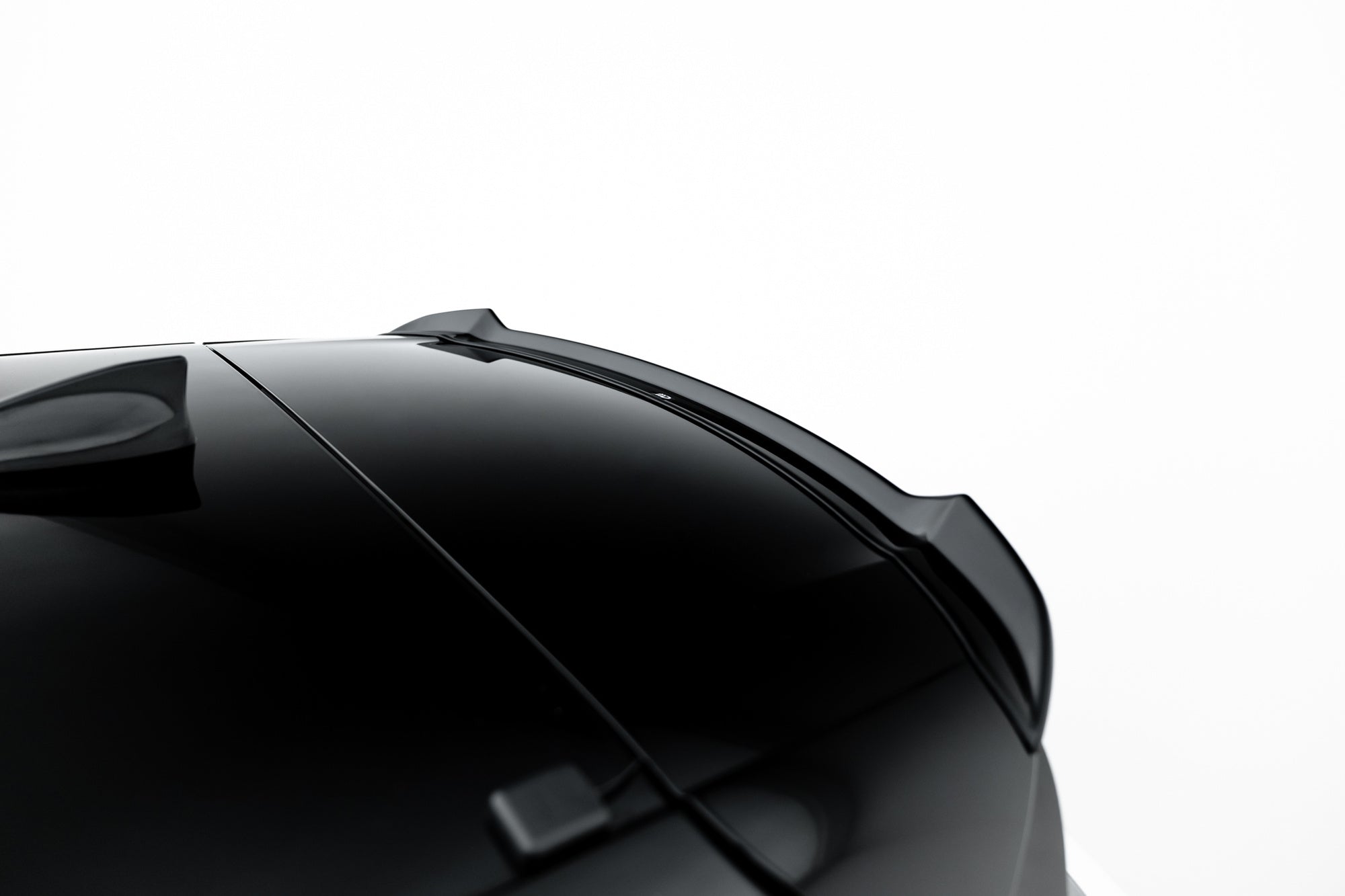 Eleron spoiler cap Land Rover Range Rover Evoque Dynamic Mk2 - Maxton Design