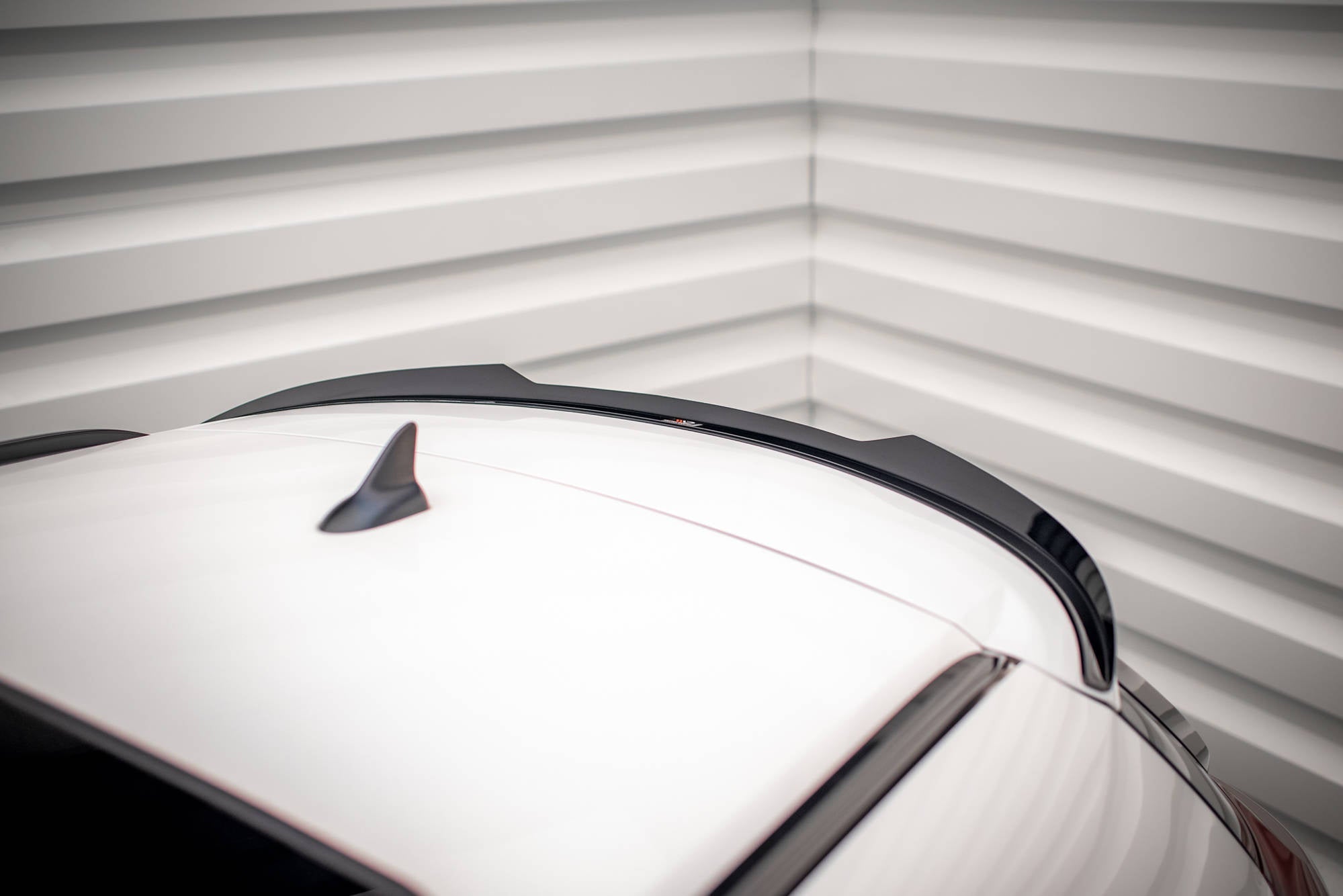 Eleron spoiler cap Opel Insignia OPC Sports Tourer Mk1 2009-2013 v3 - Maxton Design