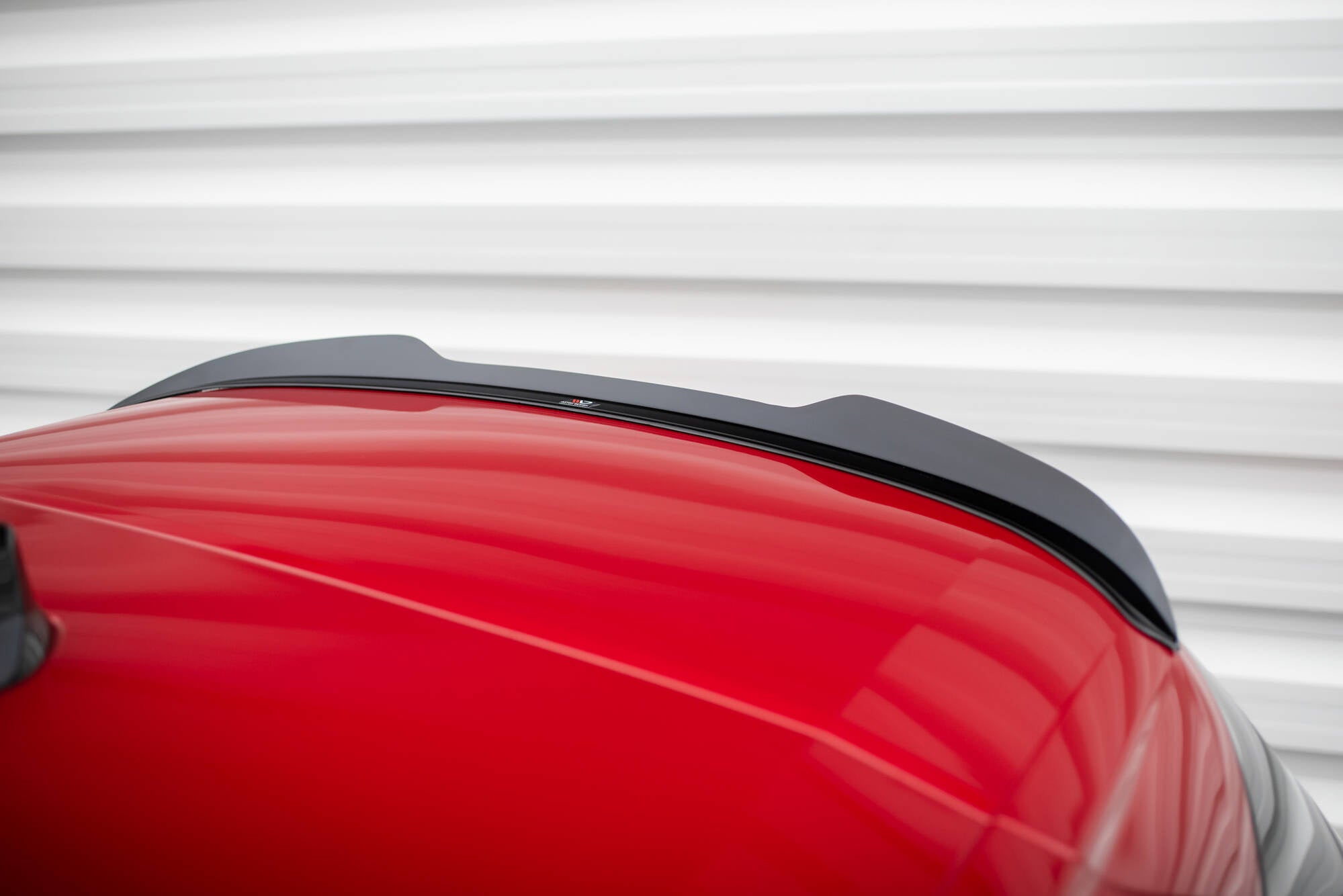 Eleron spoiler cap Peugeot 308 SW Mk3 2021- v1 - Maxton Design