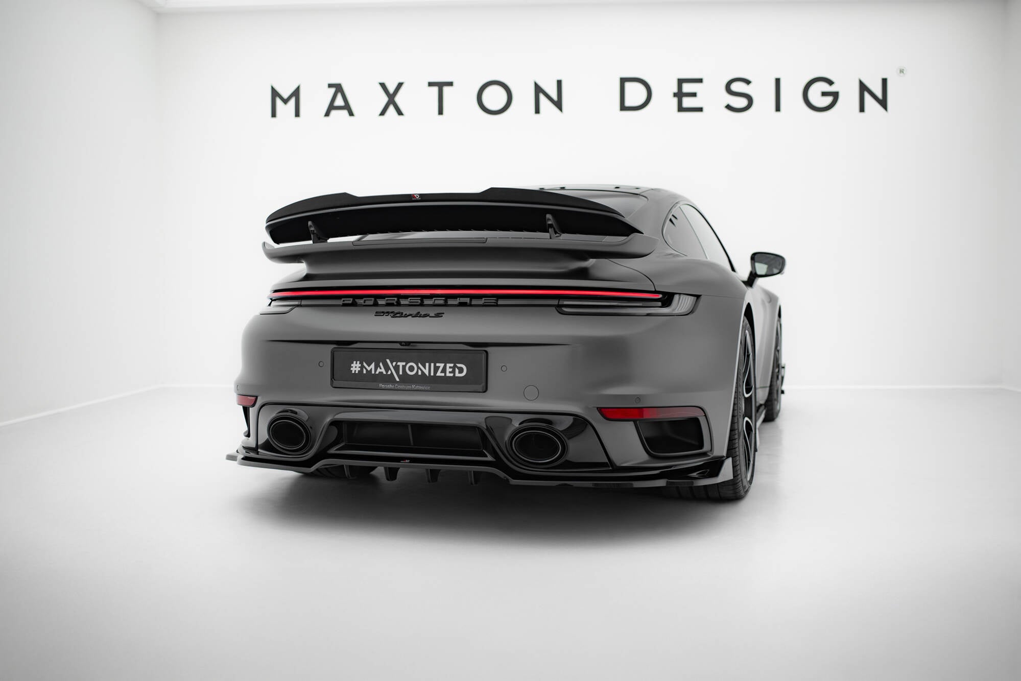 Eleron spoiler cap Porsche 911 Turbo S Sport Package 992 2019- v4 - Maxton Design