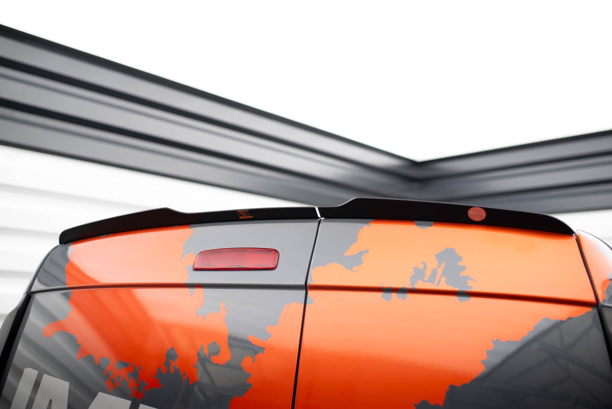 Eleron spoiler cap Renault Express Mk2 2020- v1 - Maxton Design