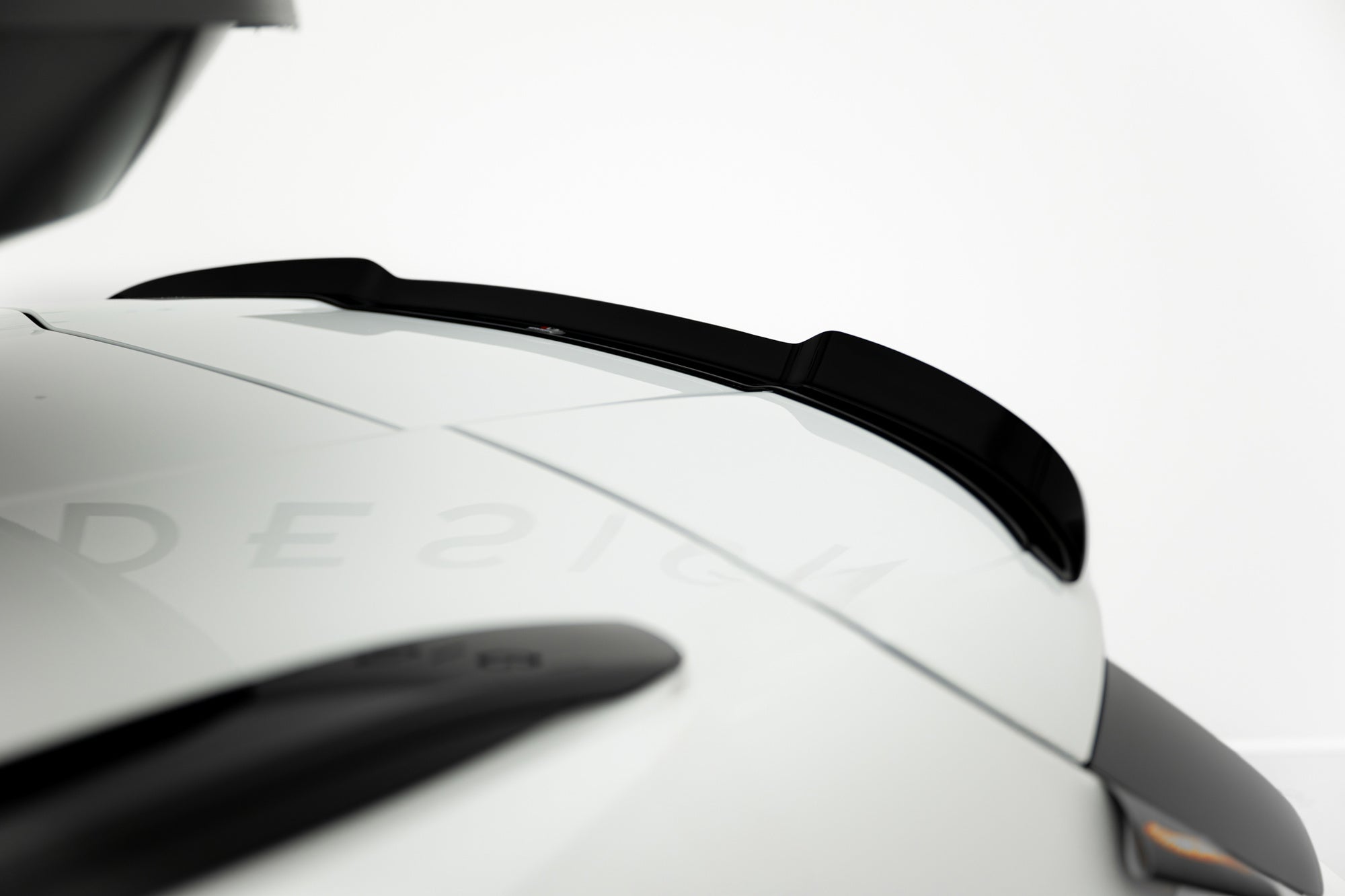 Eleron spoiler cap Renault Talisman Grandtour 2015-2022 v2 - Maxton Design