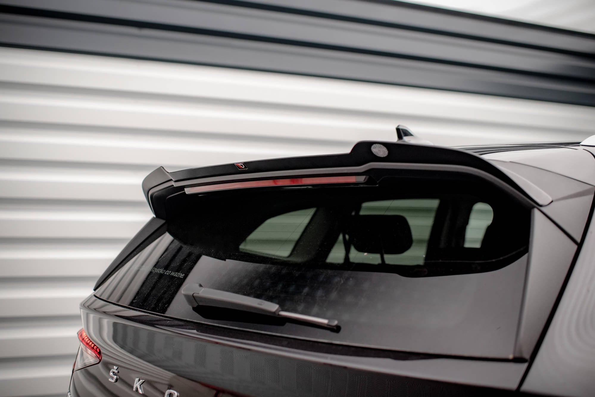 Eleron spoiler cap Skoda Enyaq iV 2020- v1 - Maxton Design