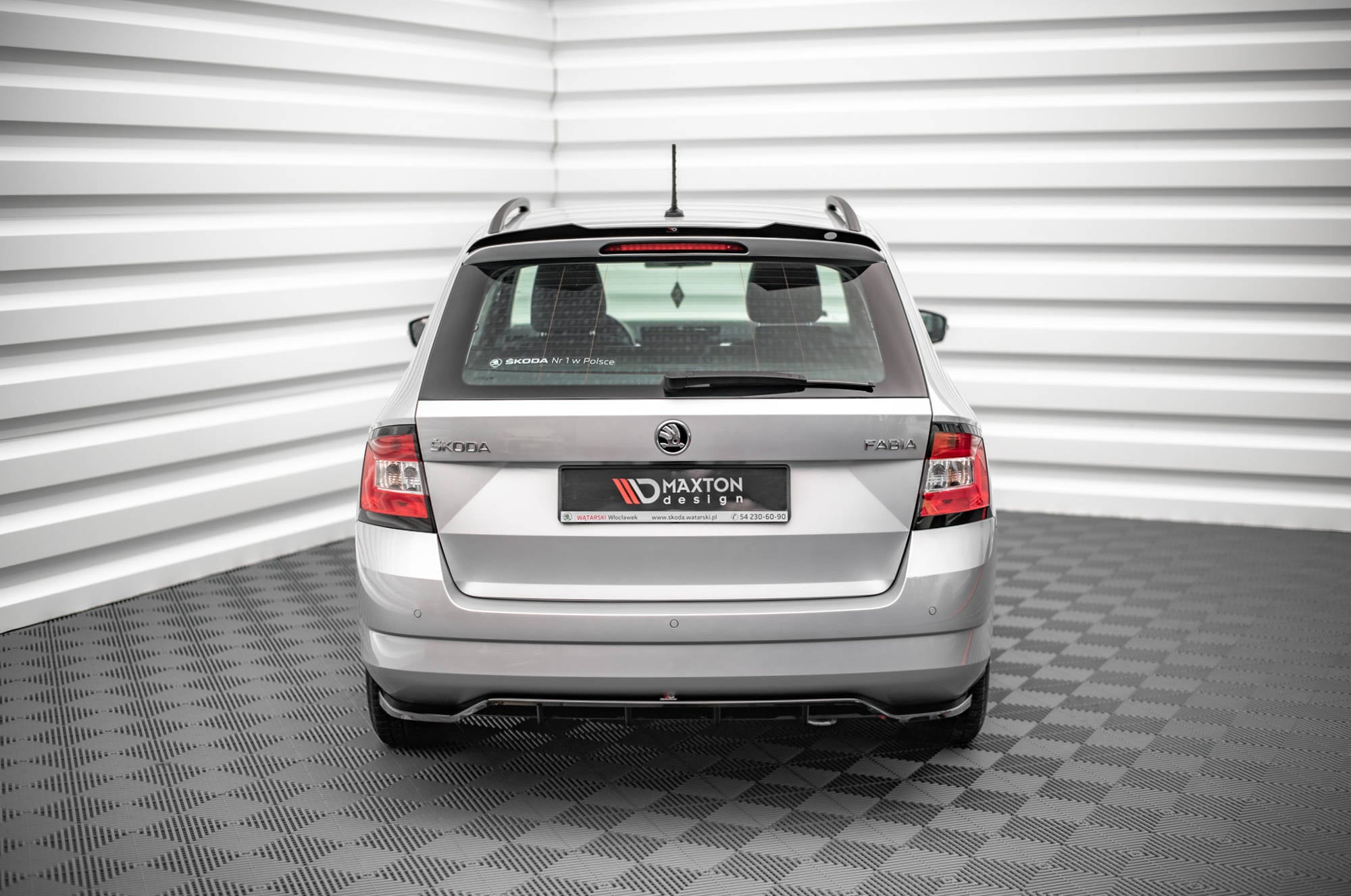 Eleron spoiler cap Skoda Fabia Combi Mk3 2014-2019 v2 - Maxton Design